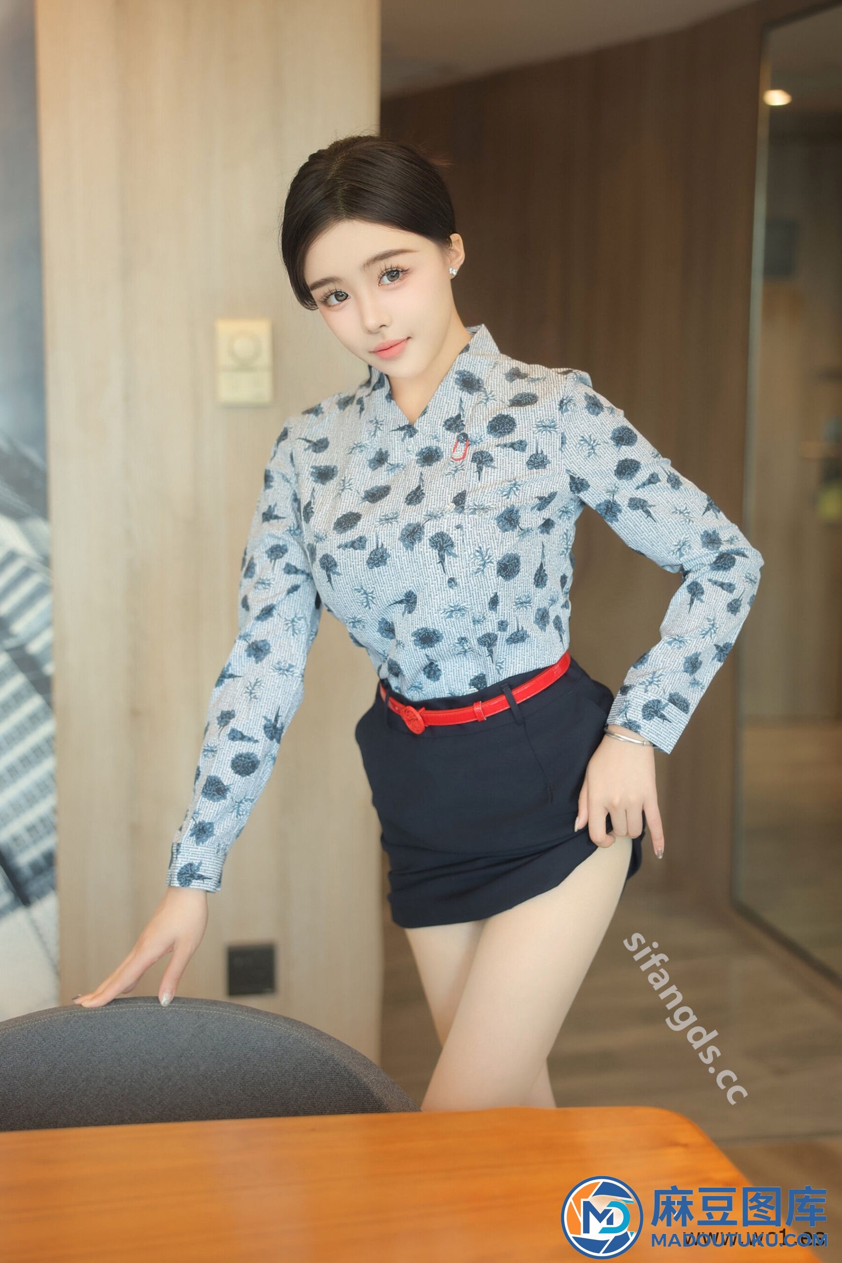 【私购流出】袁圆《私购流出》（8919） - 第 3 张