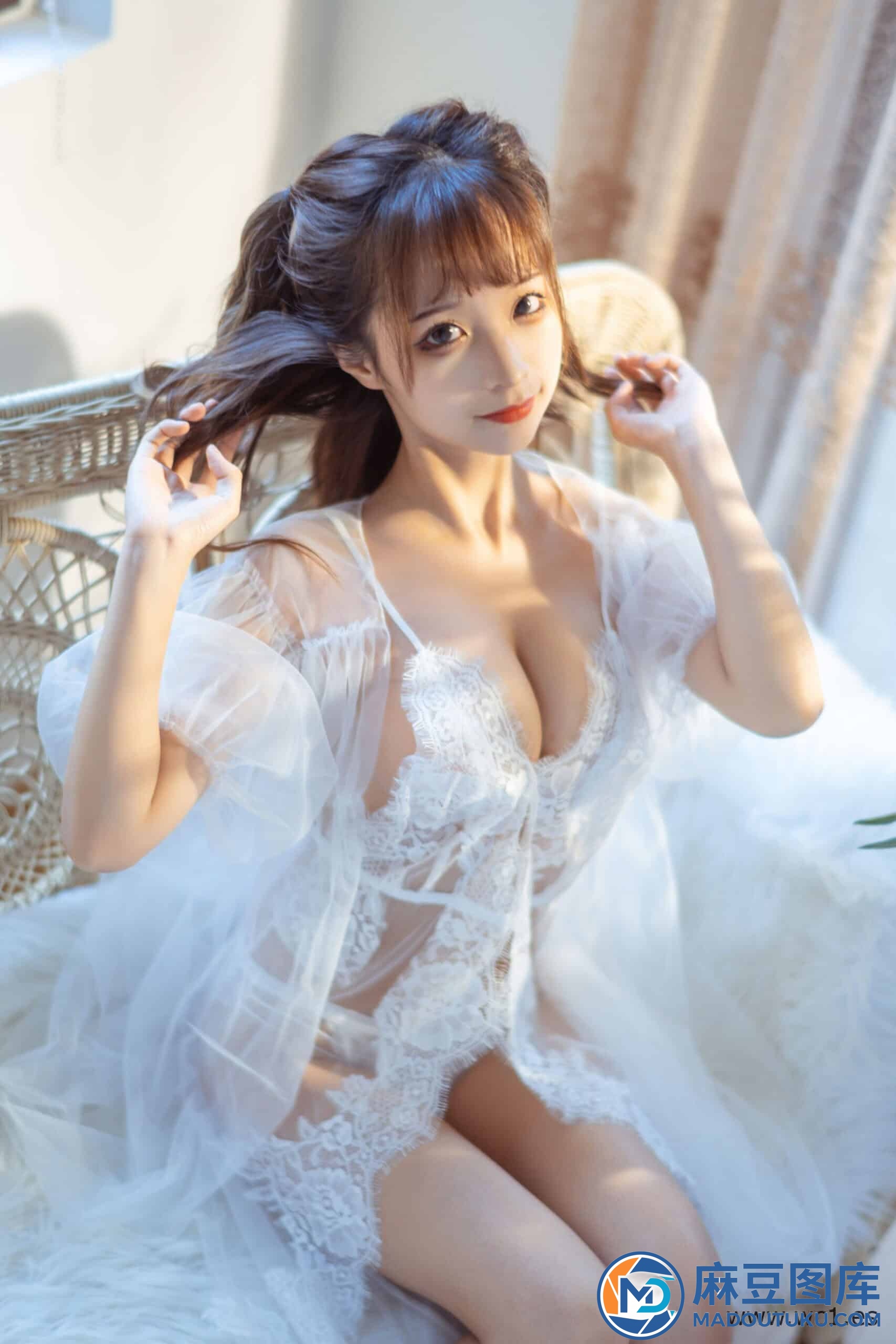 蠢沫沫《轻纱》