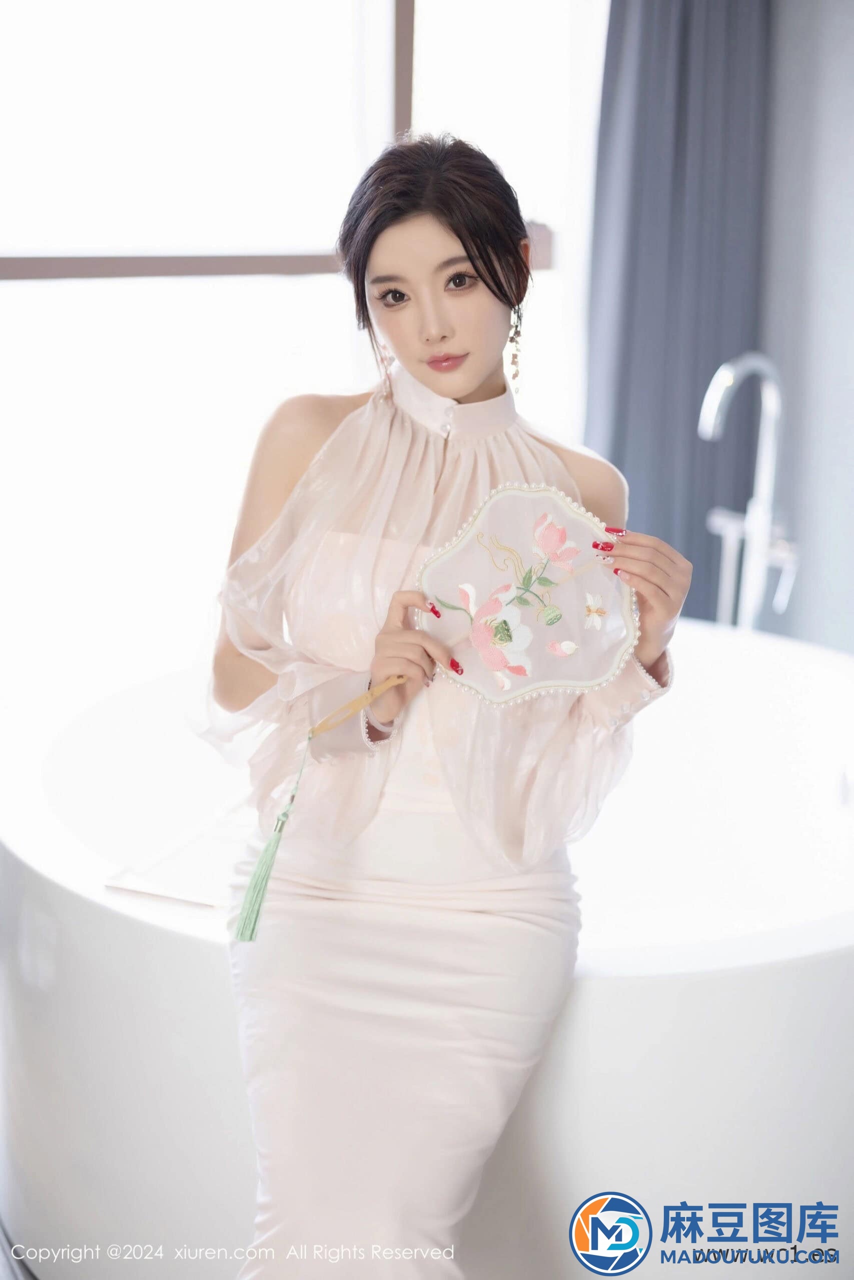 【秀人网】杨晨晨Yome（08294）