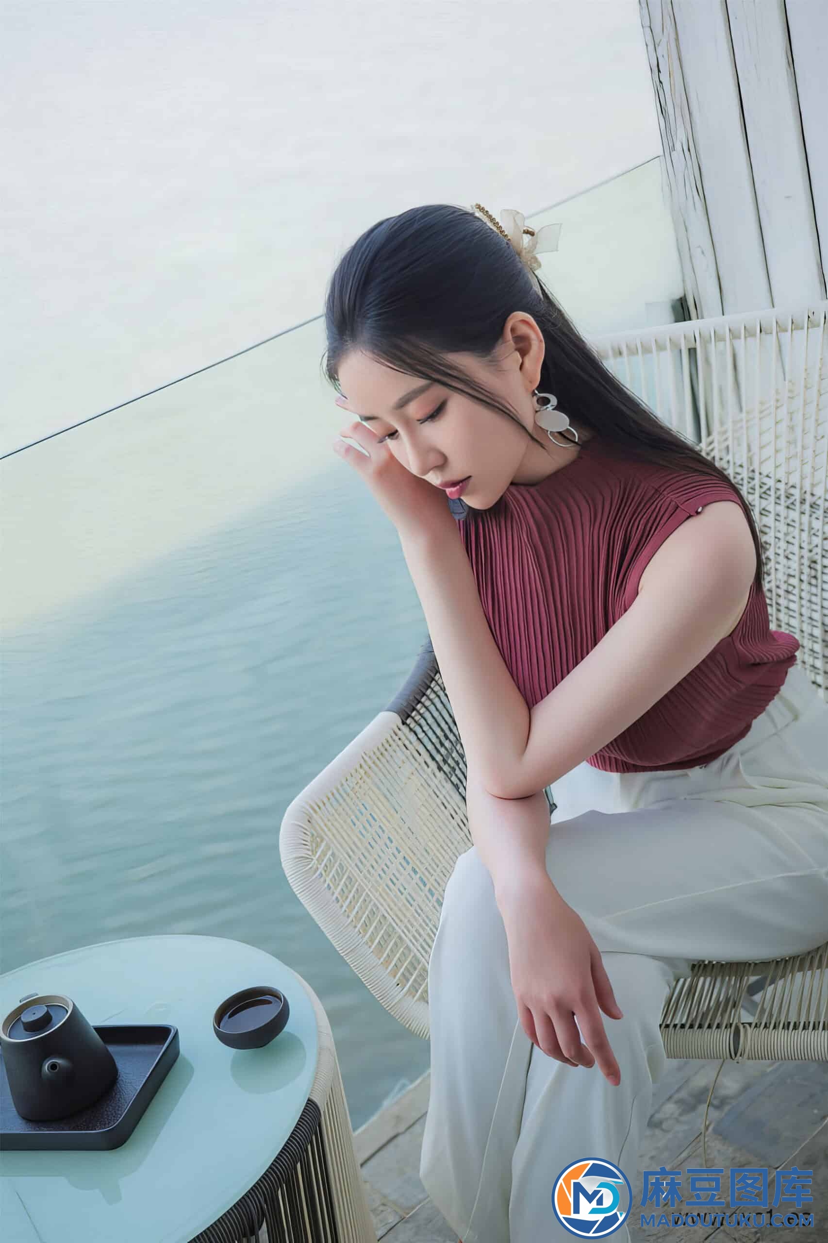 【国模套图】年年《下午茶》