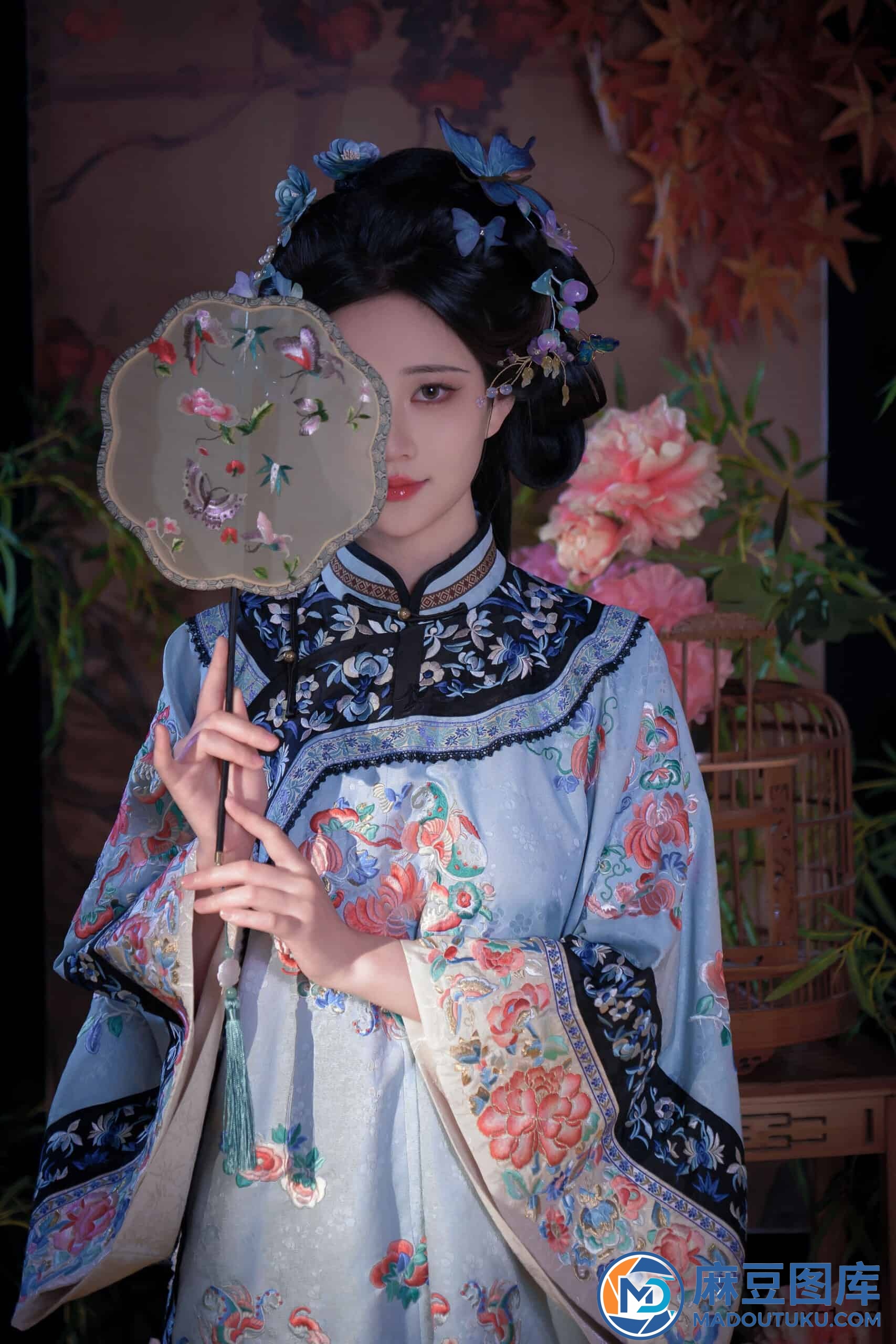 年年《丝兰陵》