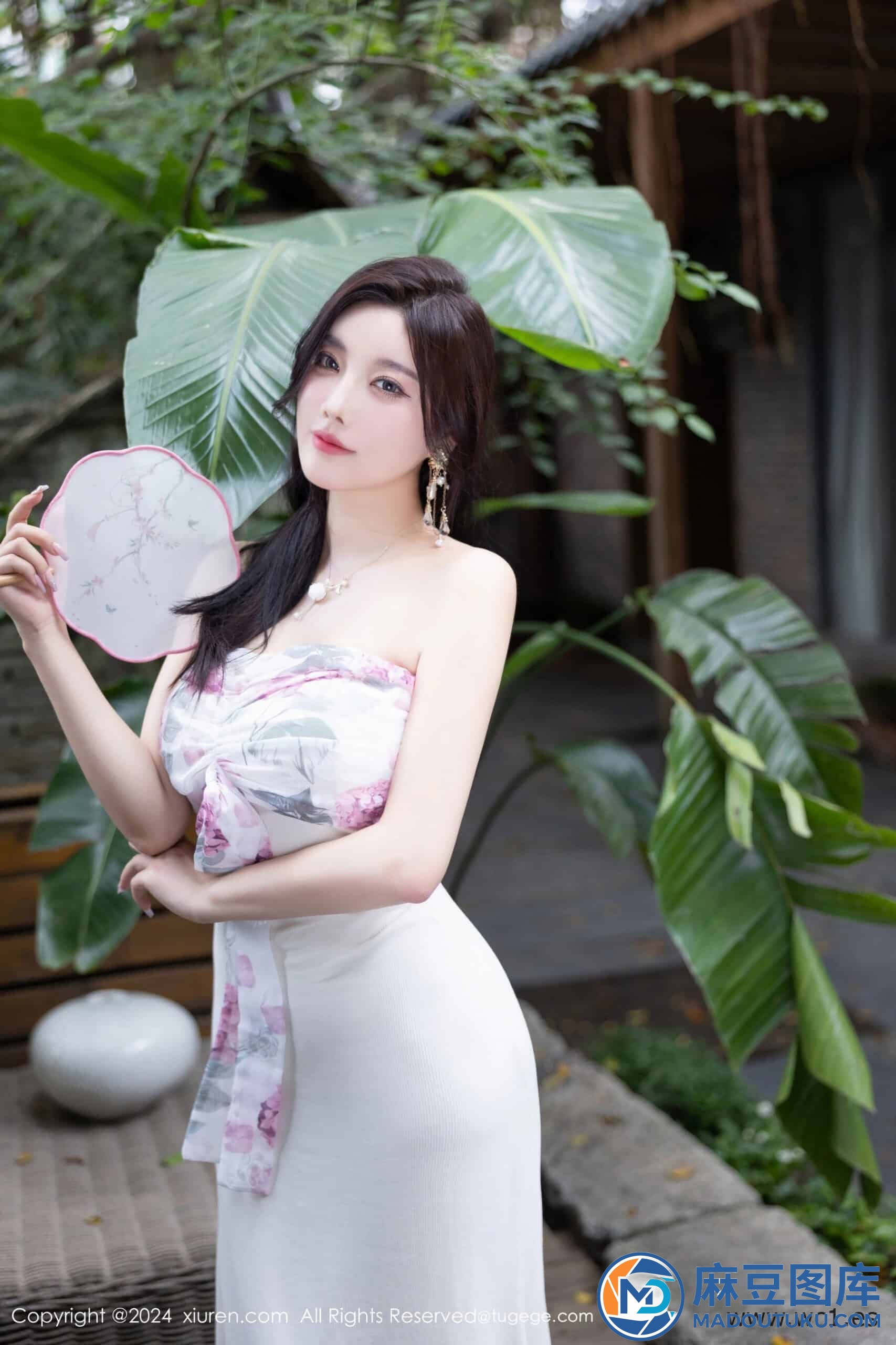 【秀人网】杨晨晨Yome（08926）