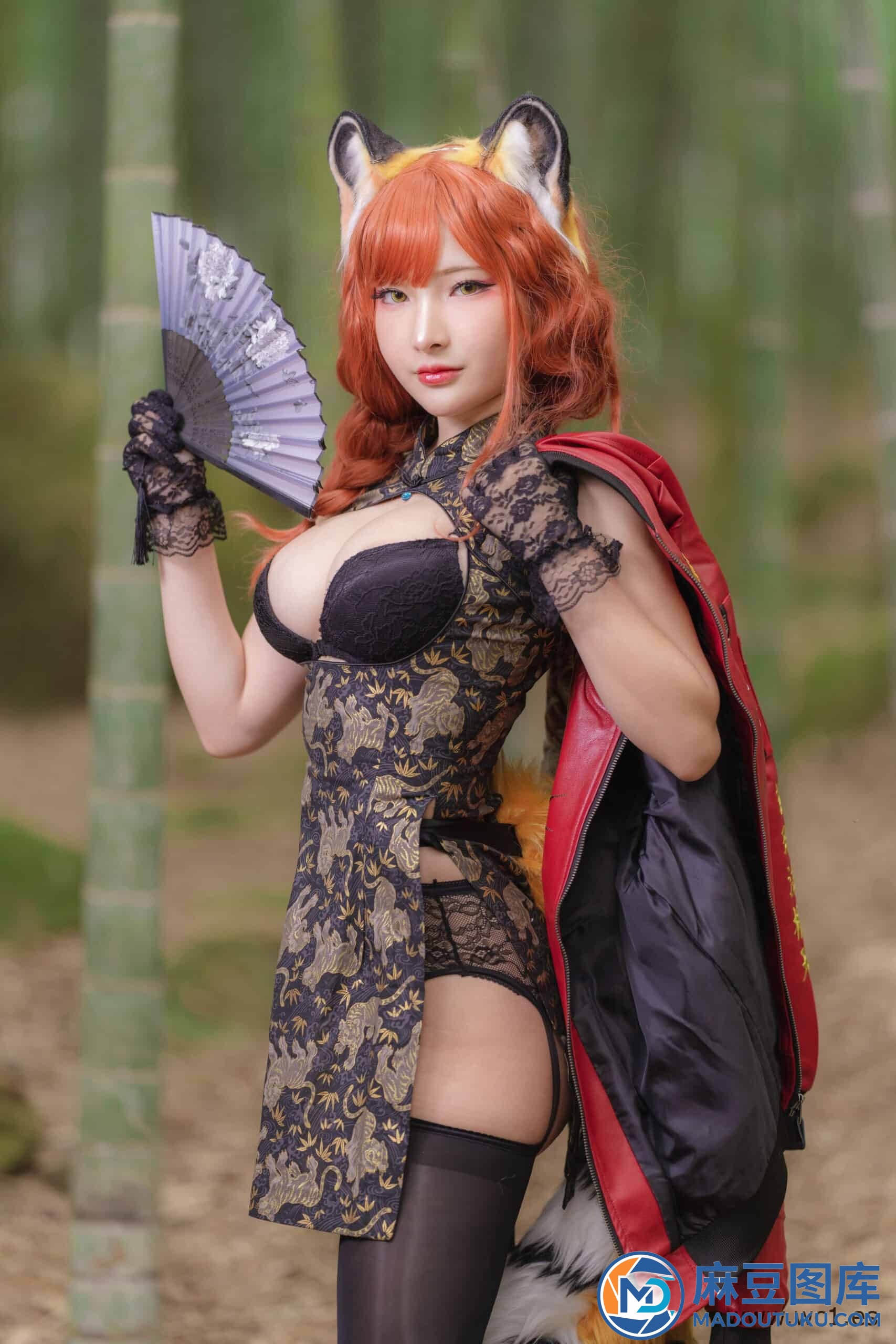 小丁Ding《Tiger cheongsam》 - 第 2 张