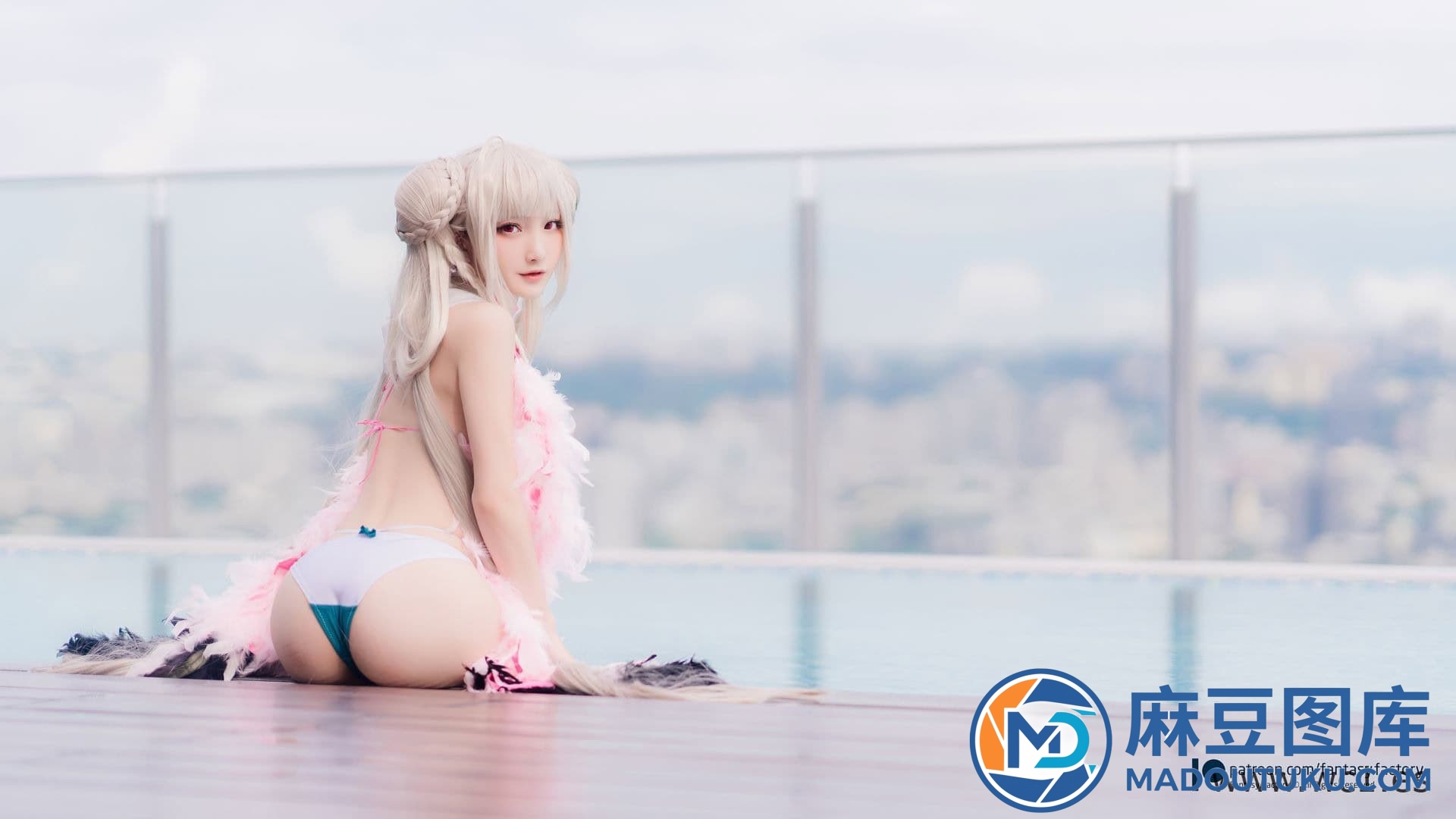 小丁Ding《Formidable swimsuit》