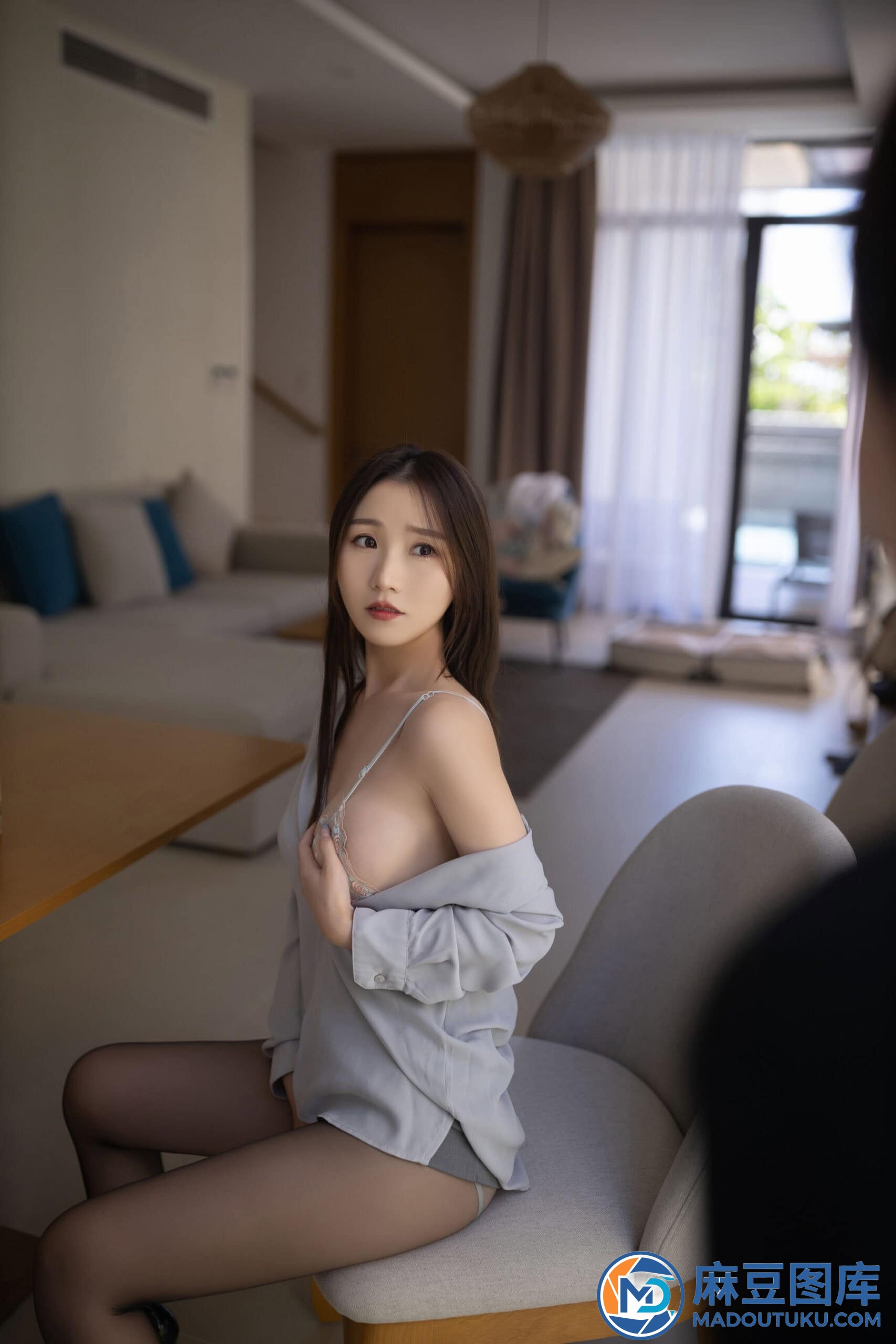 【私购流出】杏子Yada《入侵者》