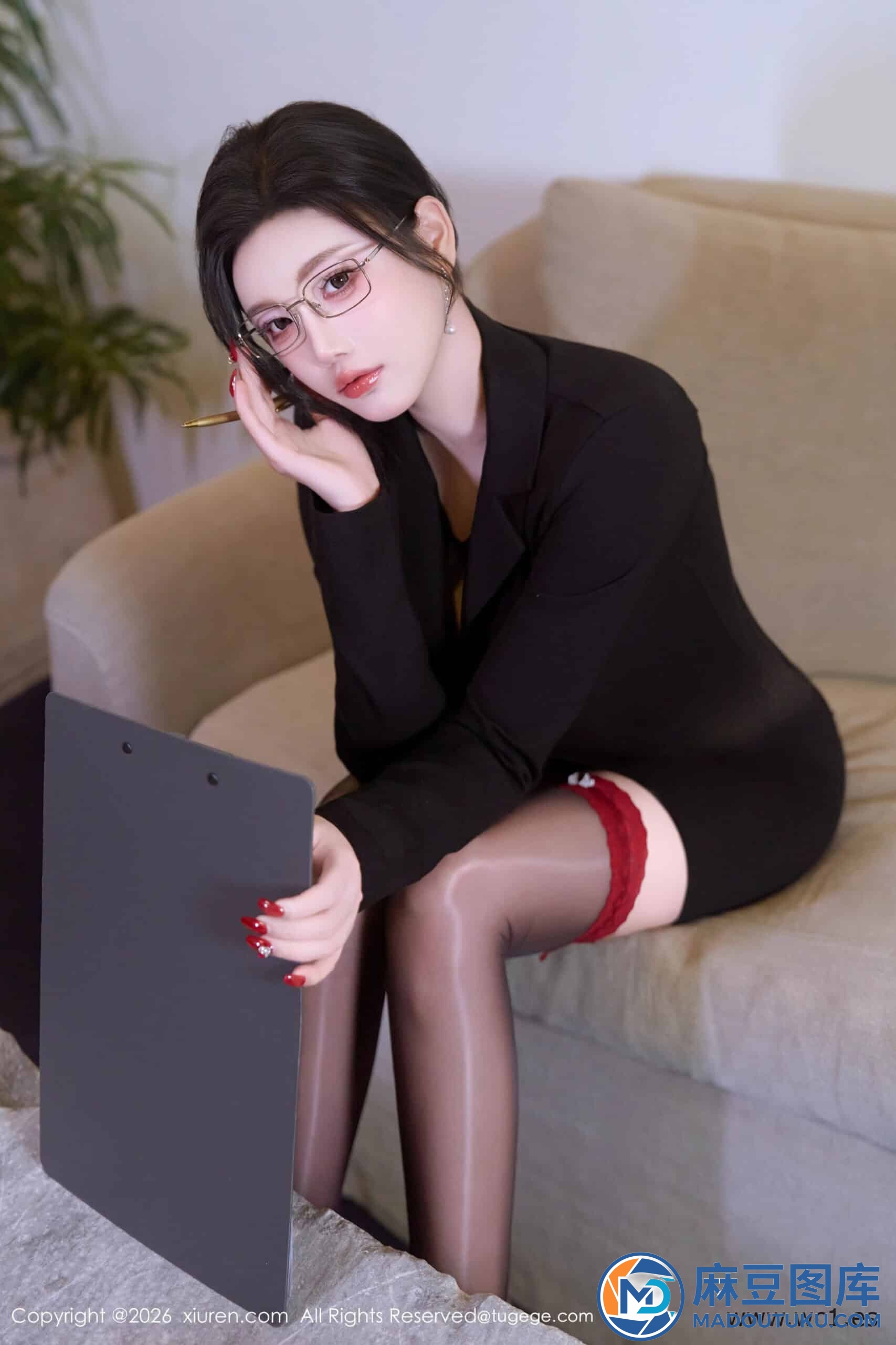 【秀人网】杨晨晨（11230） - 第 3 张