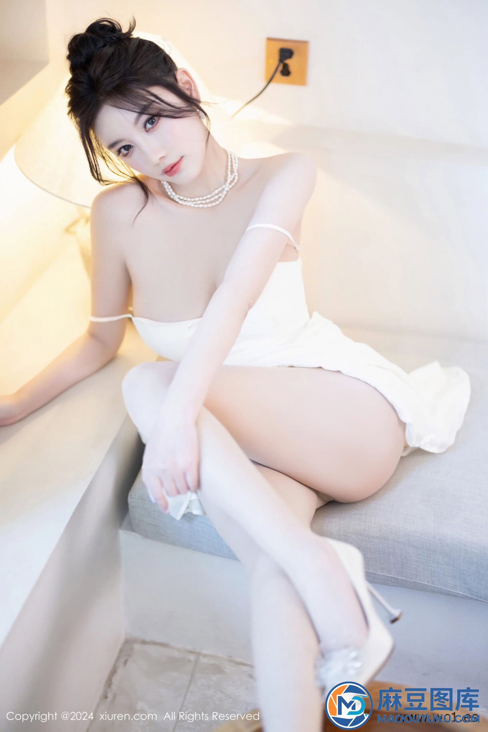 【秀人网】杨晨晨Yome（08538）