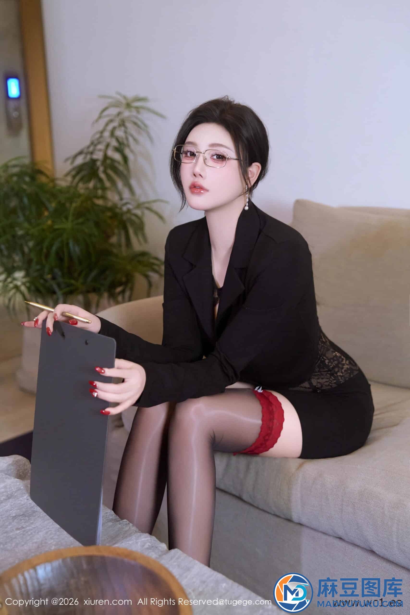 【秀人网】杨晨晨（11230） - 第 2 张