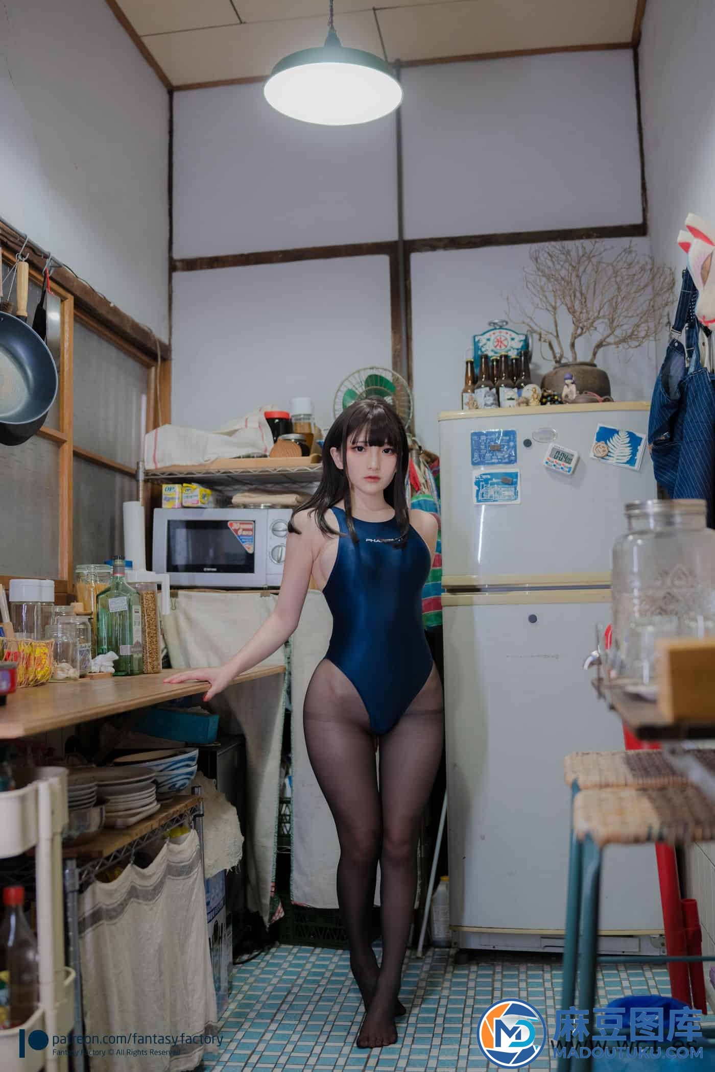 小丁Ding《Kitchen competitive swimwear》 - 第 2 张