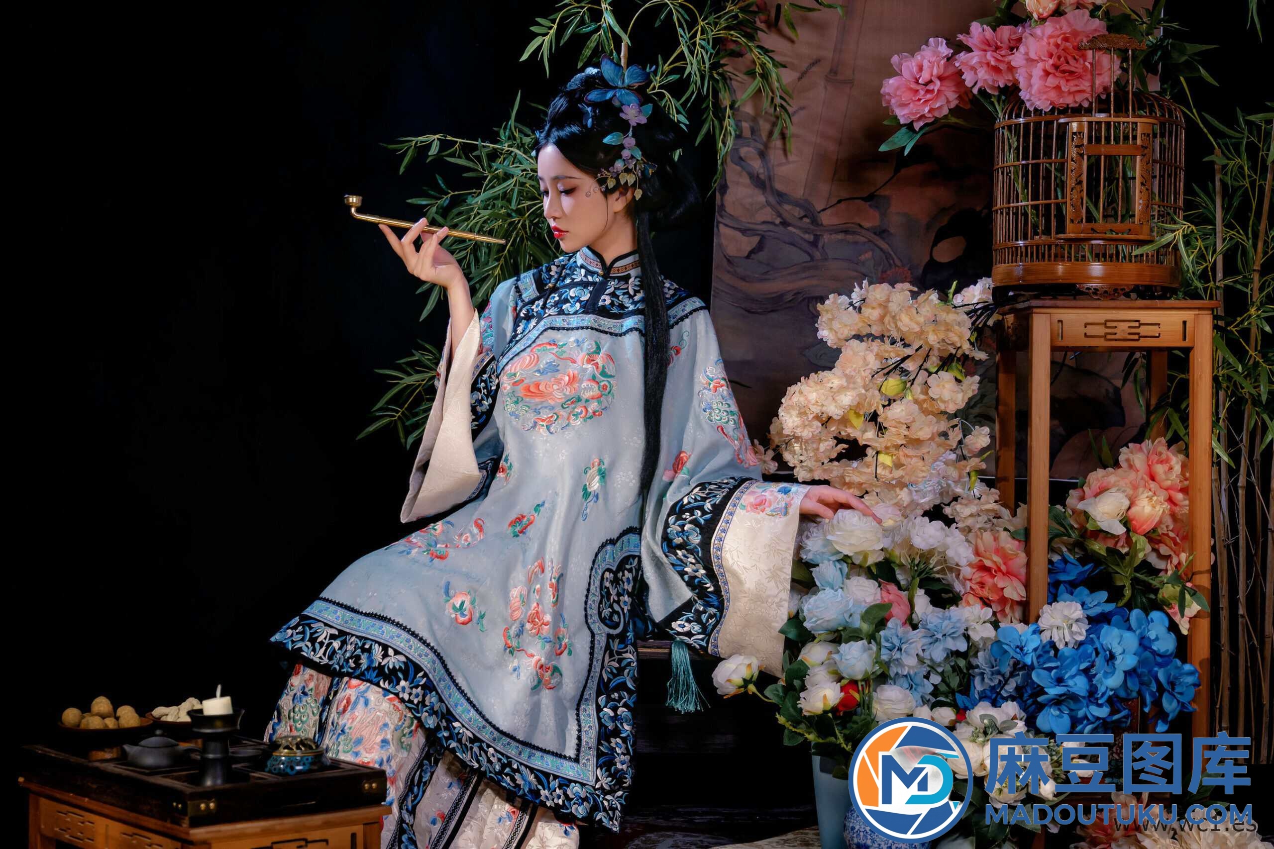 年年《丝兰陵》