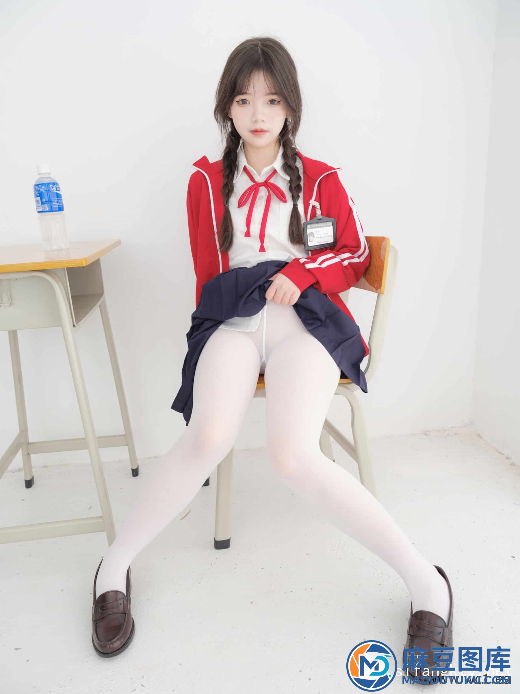 【紧急企划】奶昔《红色校服》 - 第 7 张
