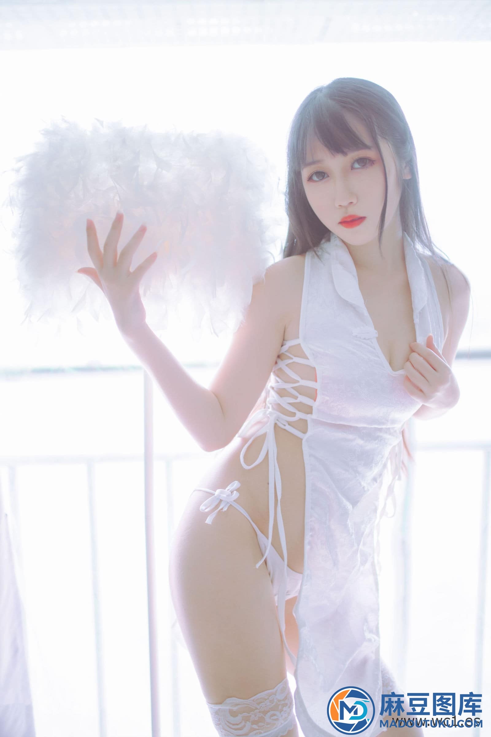 抖娘·利世×不呆猫《黑白旗袍双子》 - 第 4 张