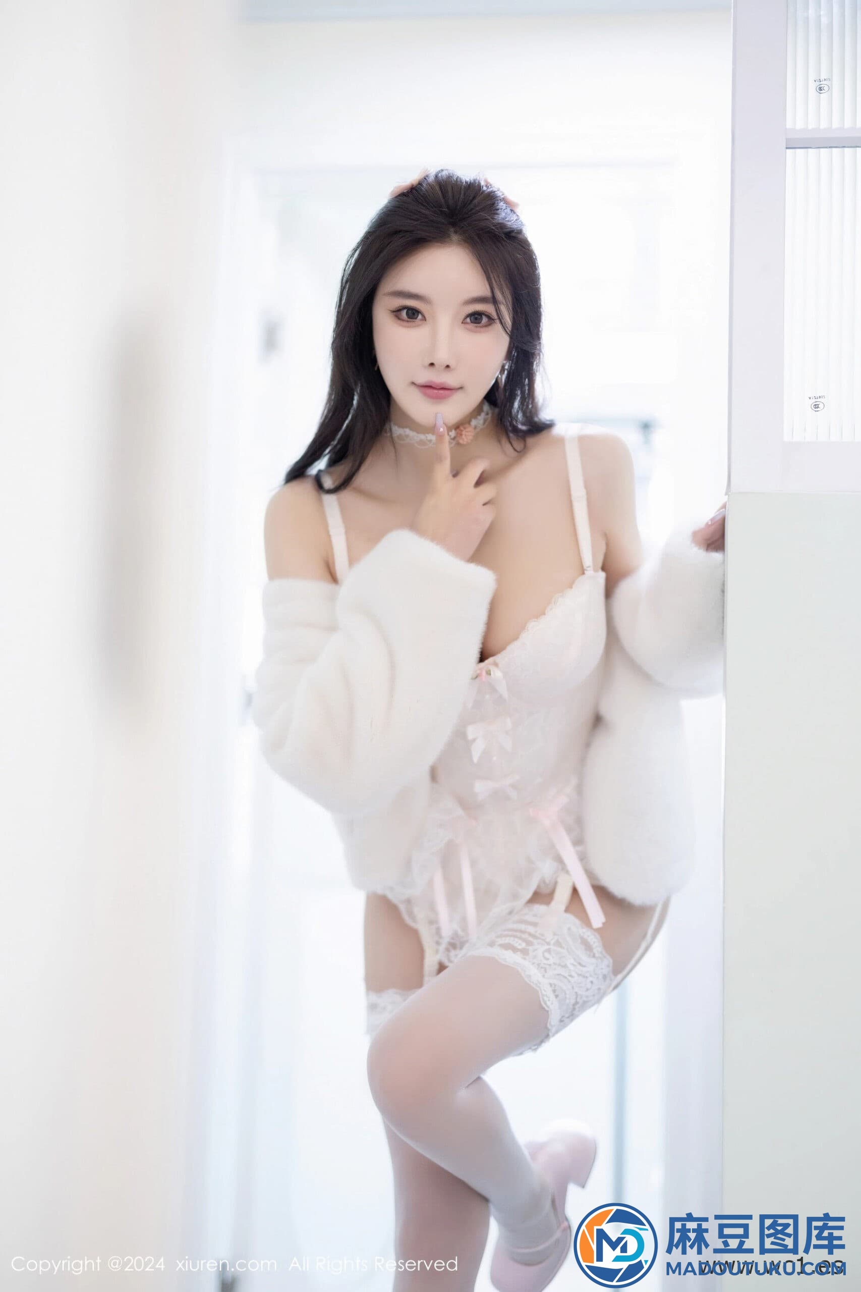 【秀人网】杨晨晨Yome（08570）