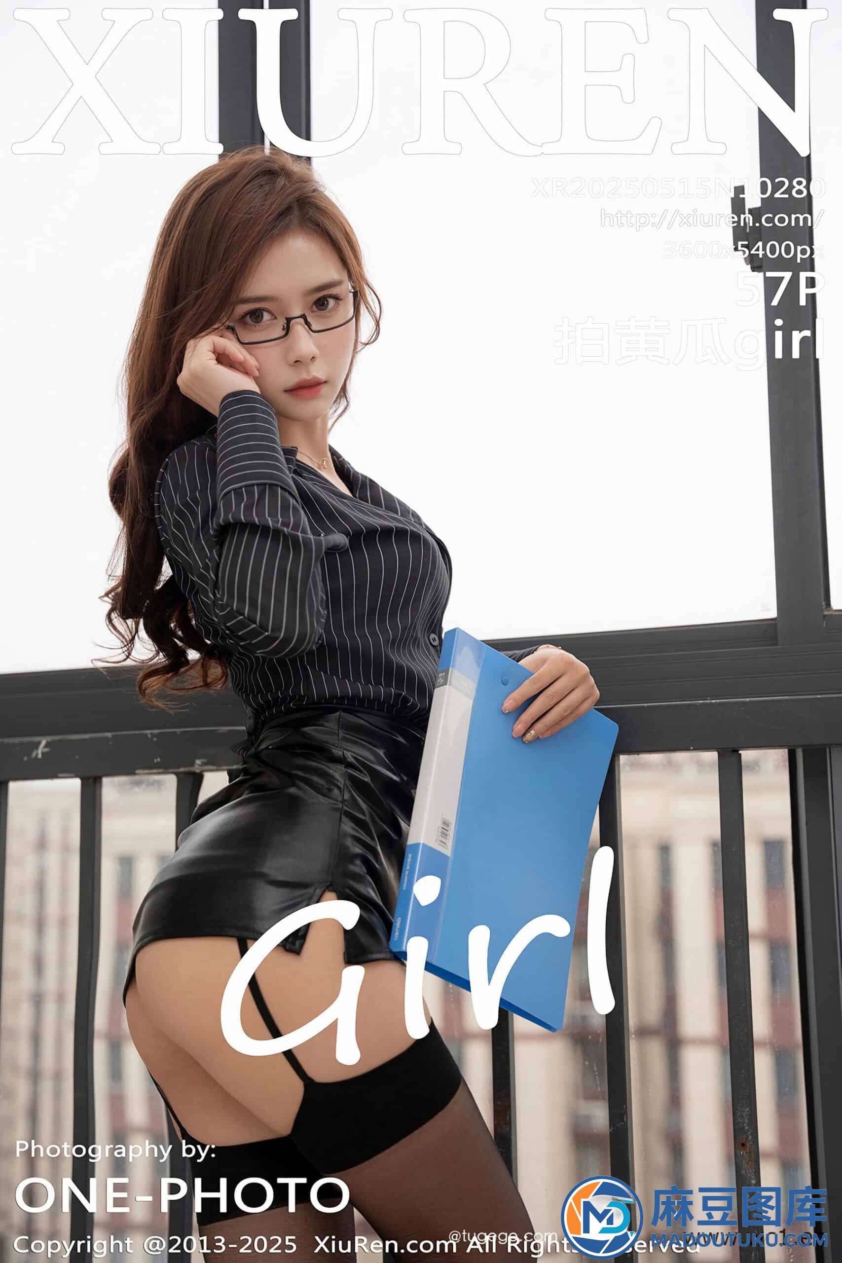 【秀人网】拍黄瓜girl（10280）