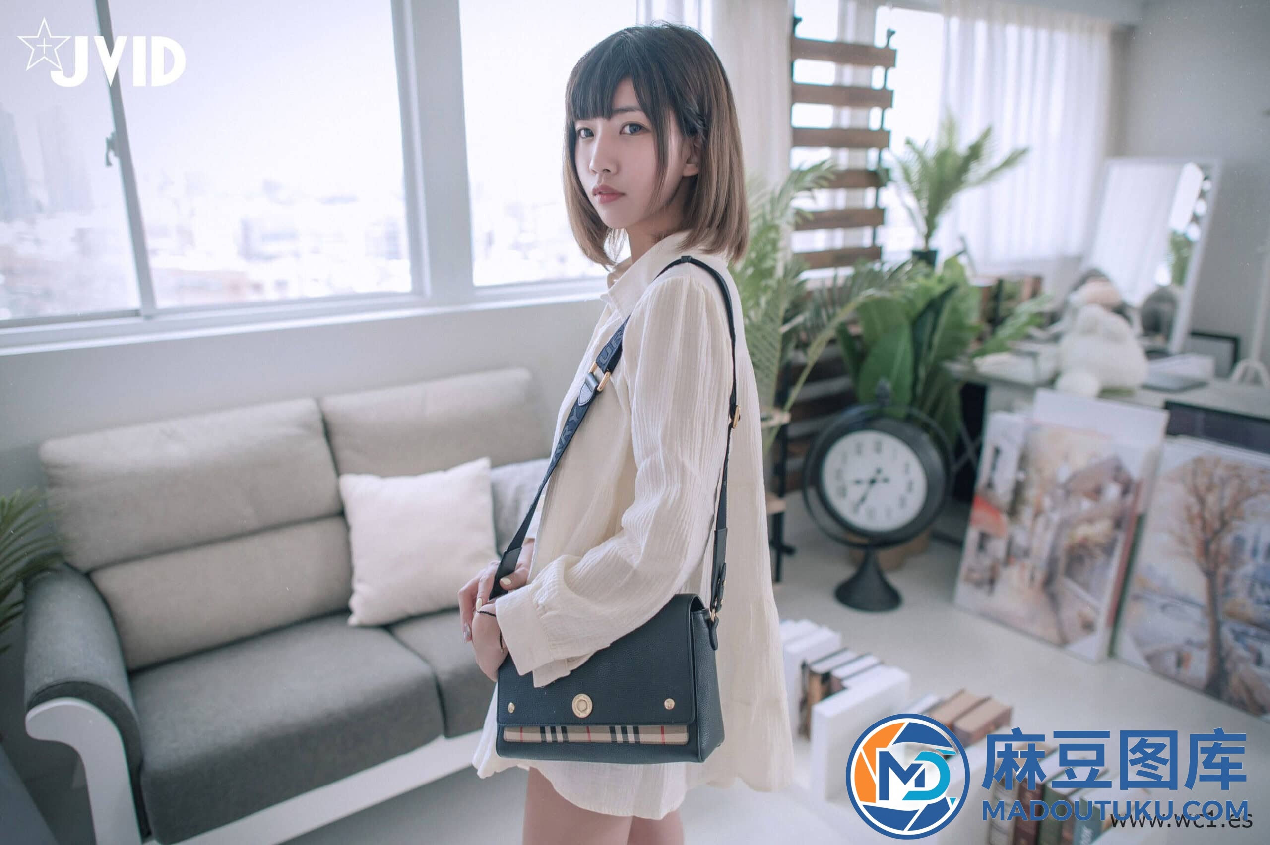 【JVID】果宝宝《面试遇到变态公司》 - 第 3 张