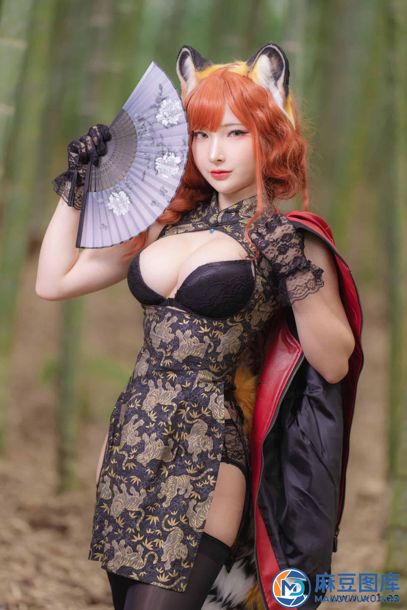 小丁Ding《Tiger cheongsam》 - 第 3 张