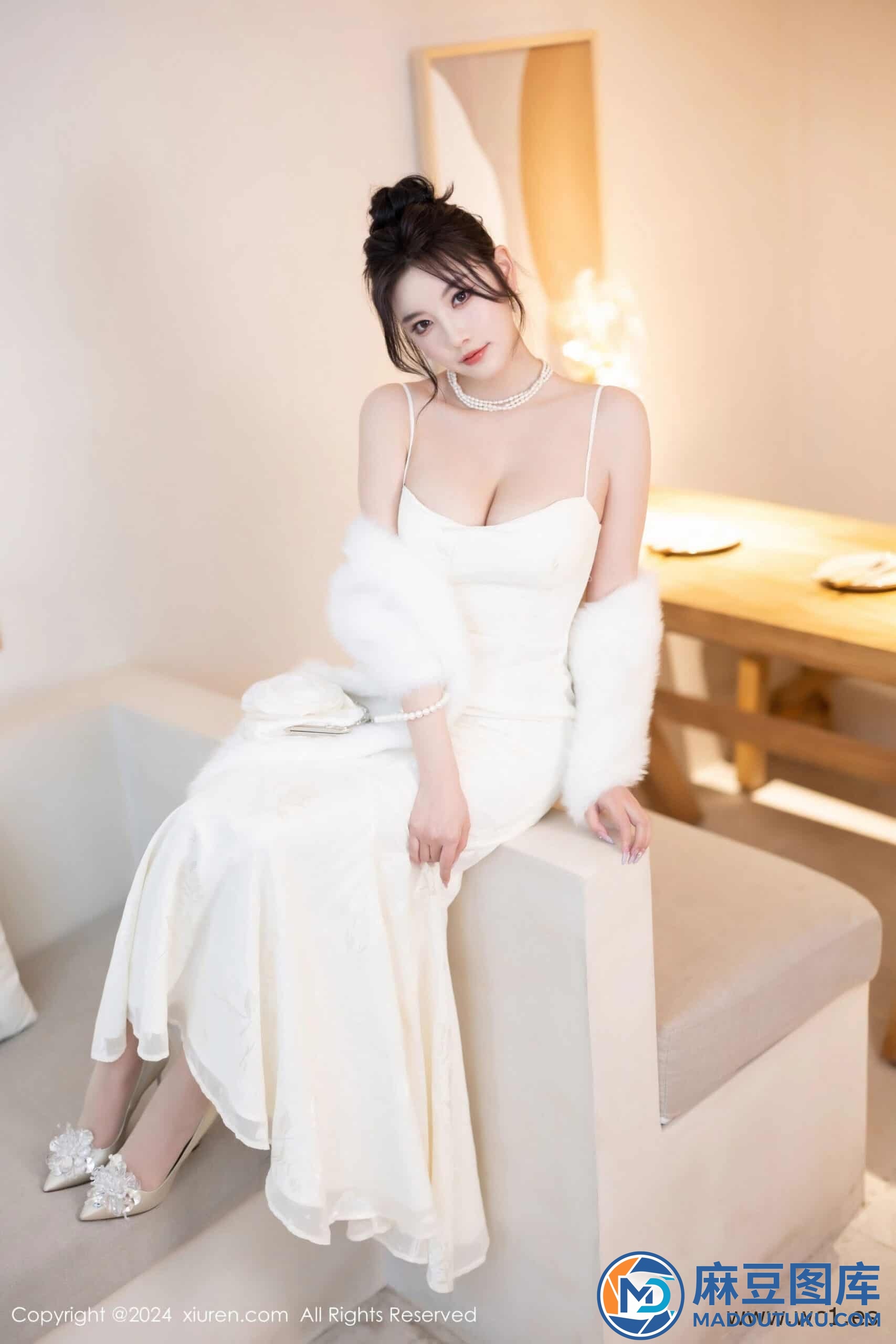 【秀人网】杨晨晨Yome（08538）