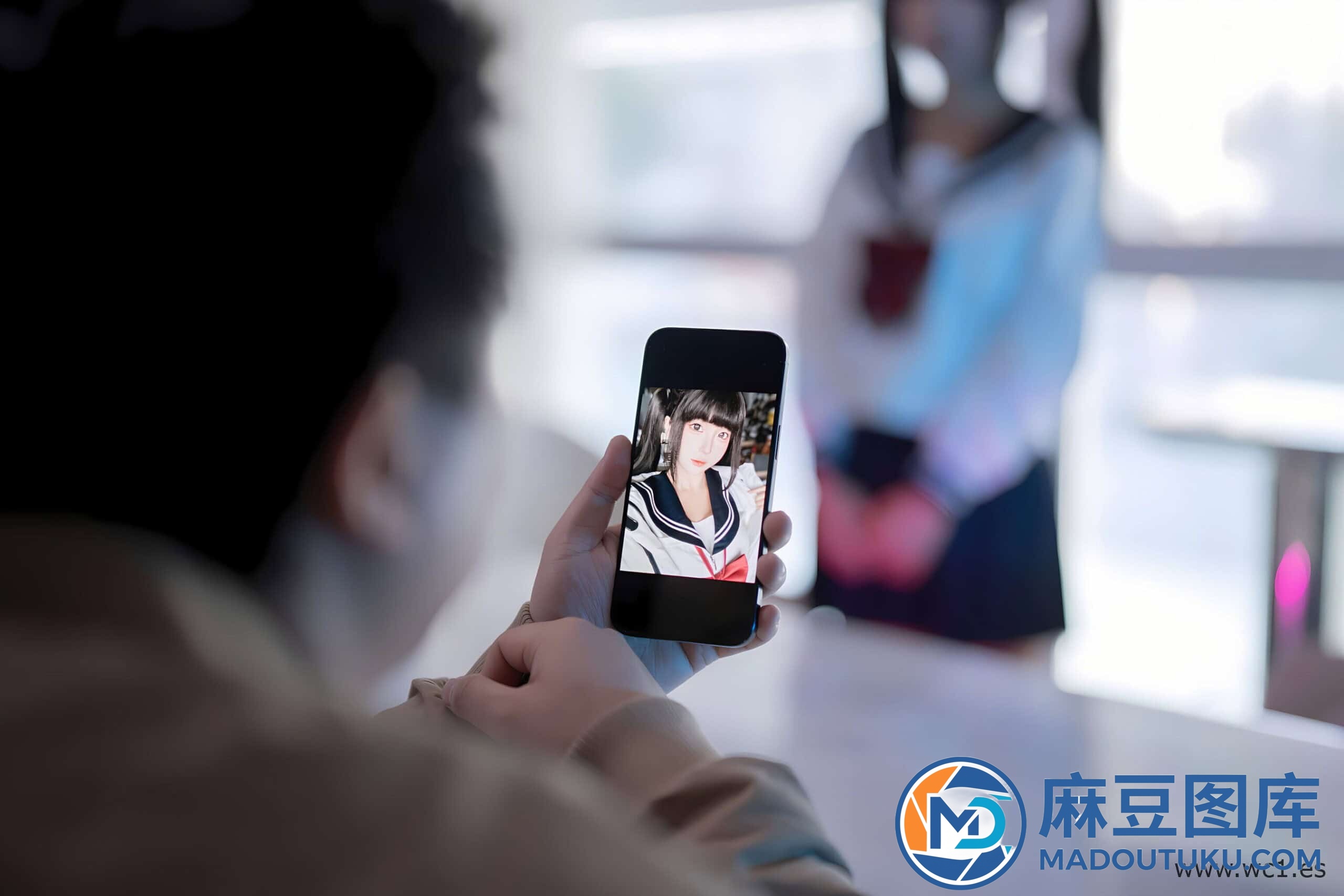 蠢沫沫《学妹的兼职》 - 第 5 张