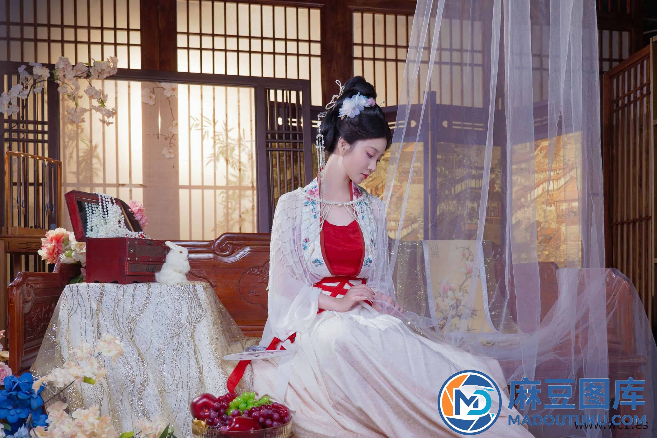 【国模套图】年年《广寒仙子》 - 第 6 张