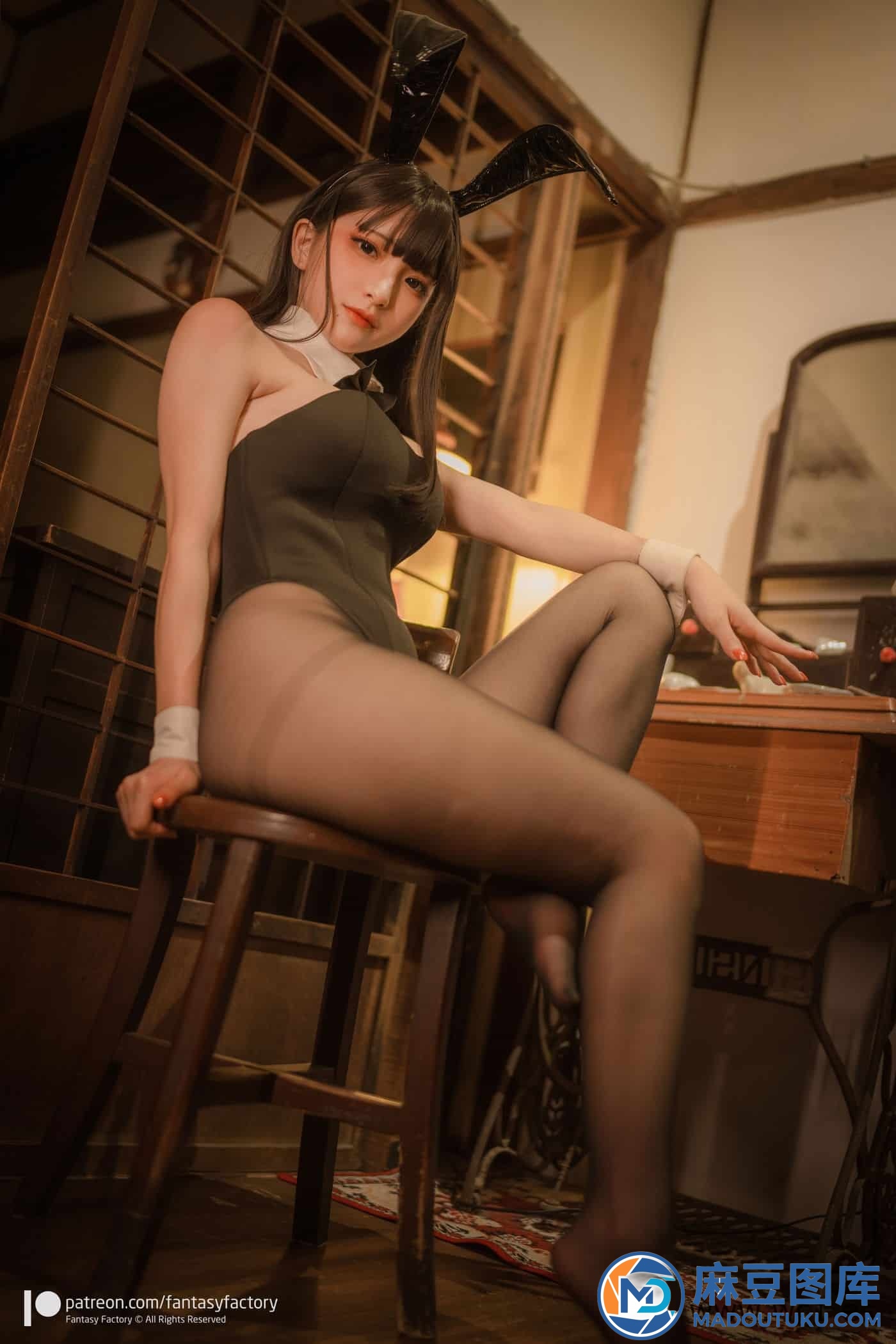 小丁Ding《Japanese Bunny Girl》 - 第 5 张