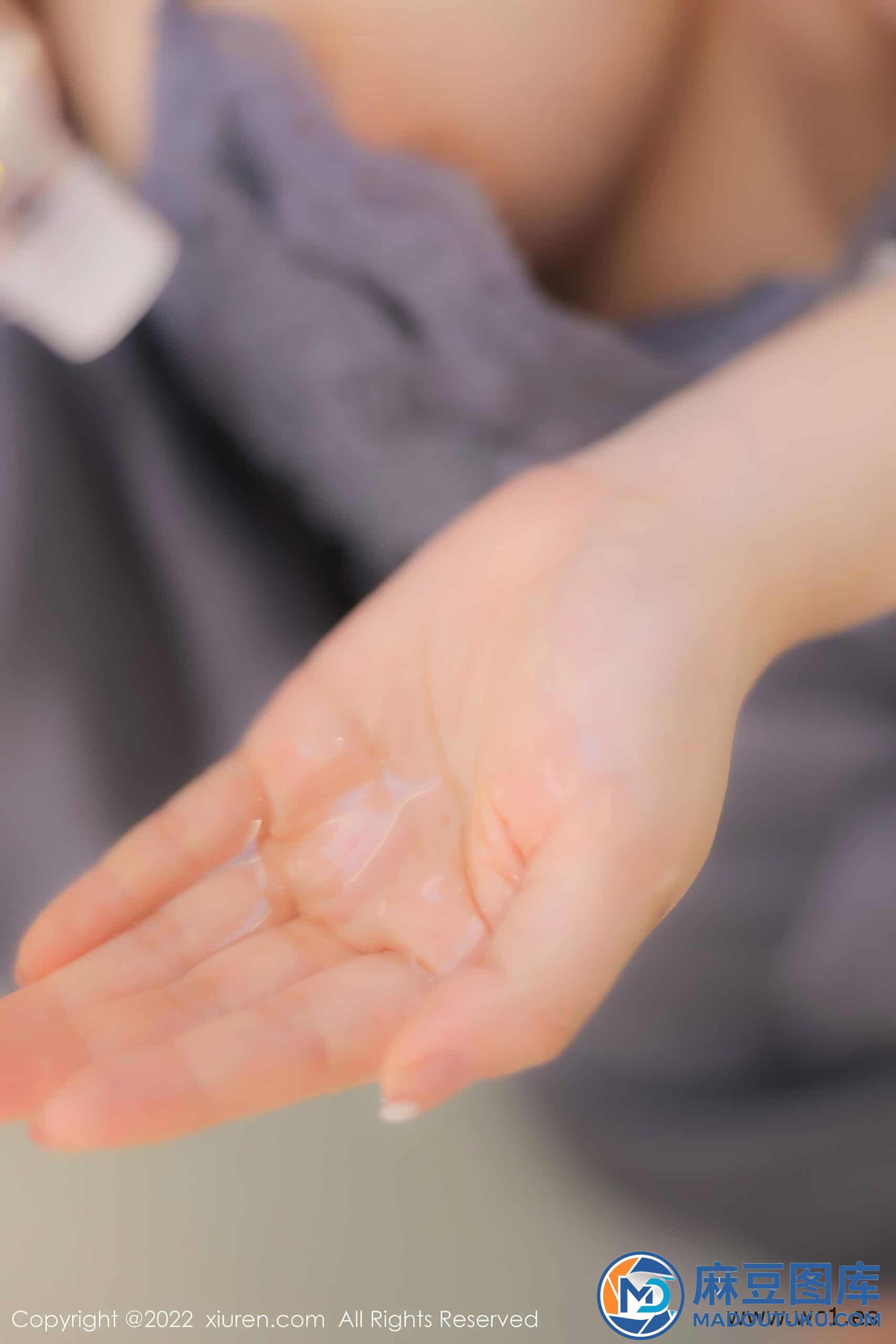 【秀人网】豆瓣酱（5596）