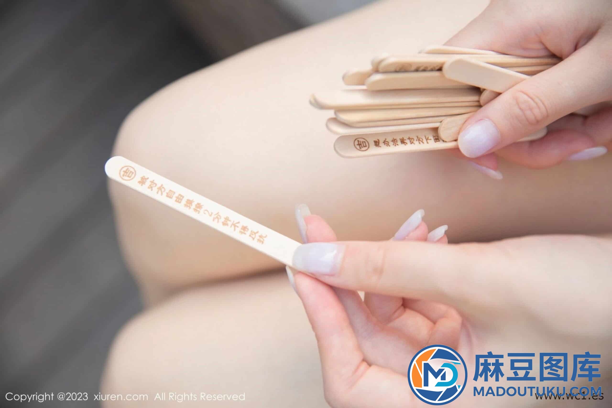 【秀人网】是小逗逗（07221） - 第 4 张