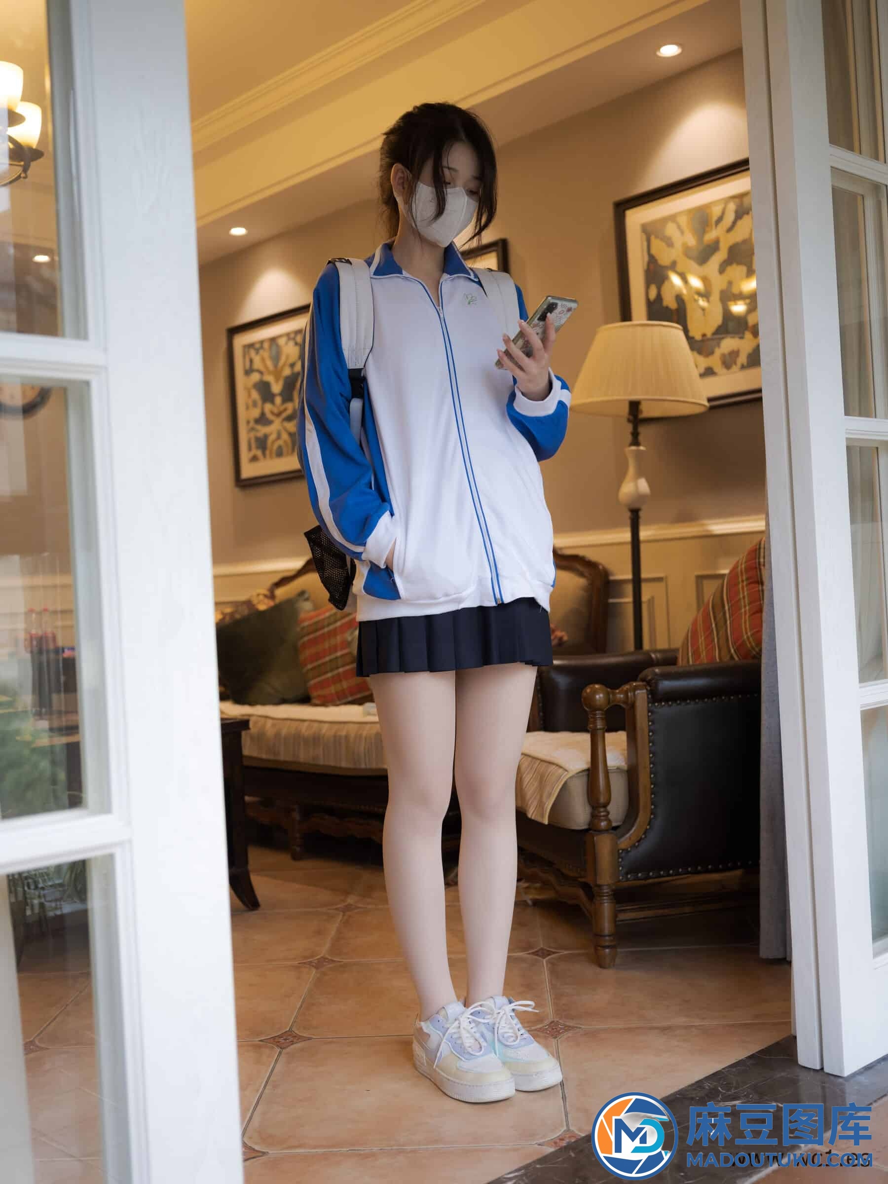 【紧急企划】樱可《校服》 - 第 2 张
