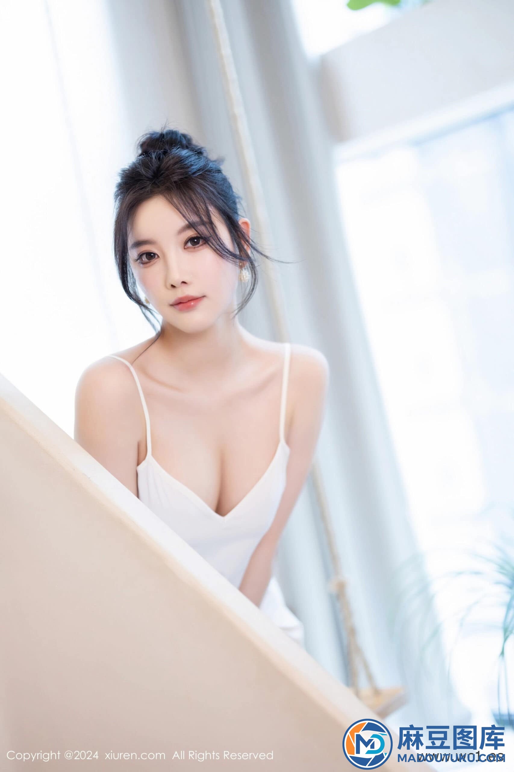 【秀人网】杨晨晨Yome（08538）