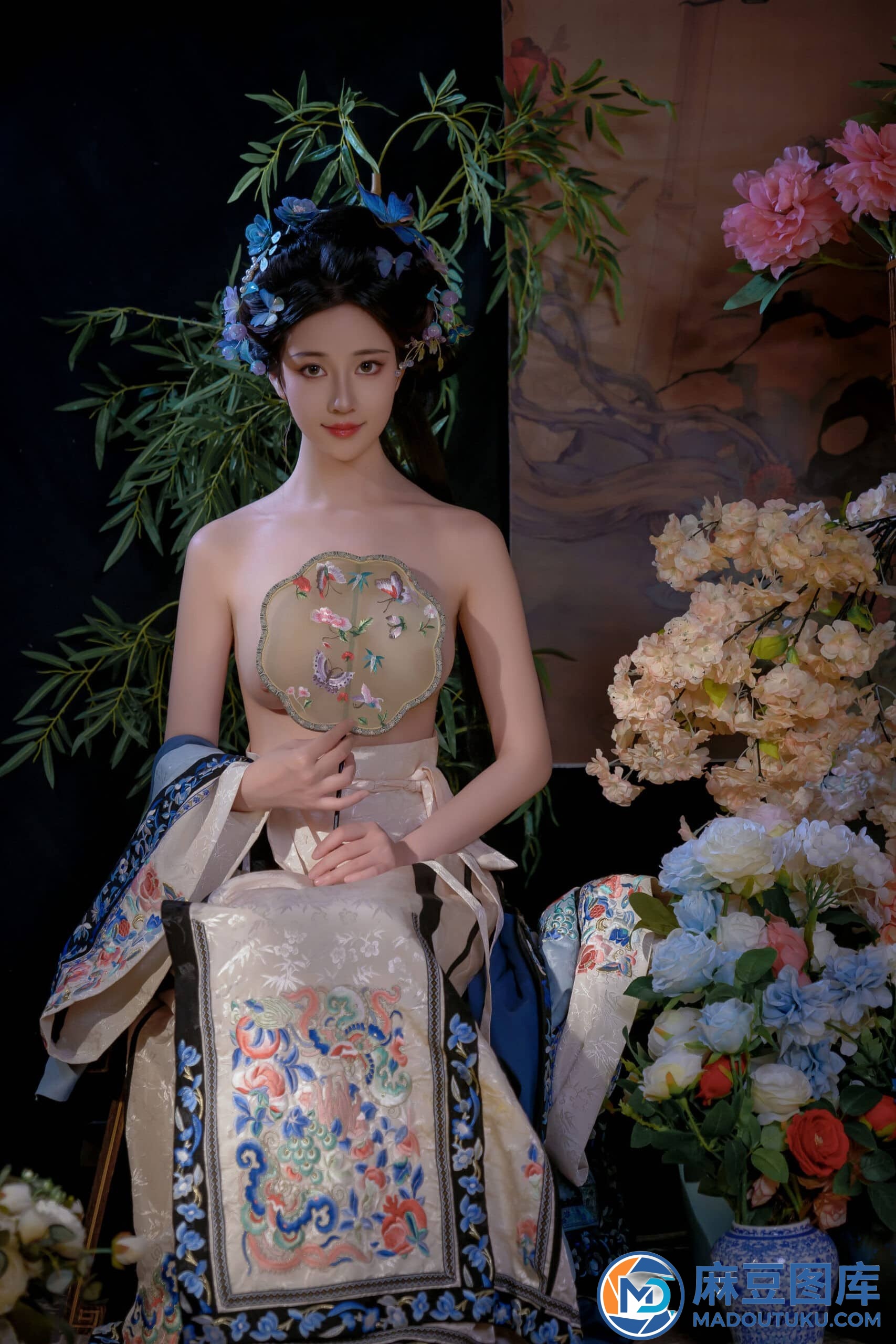 年年《丝兰陵》