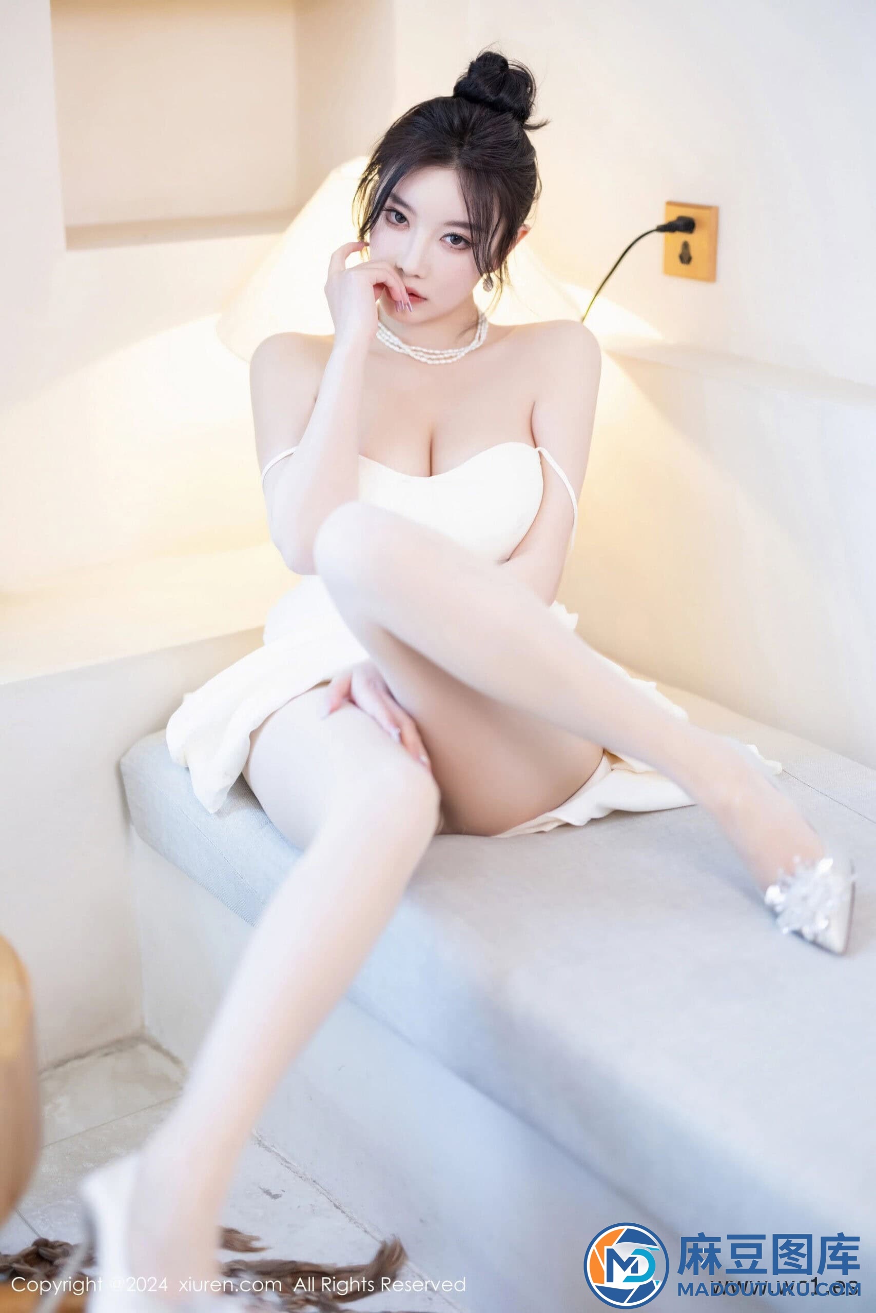【秀人网】杨晨晨Yome（08538）