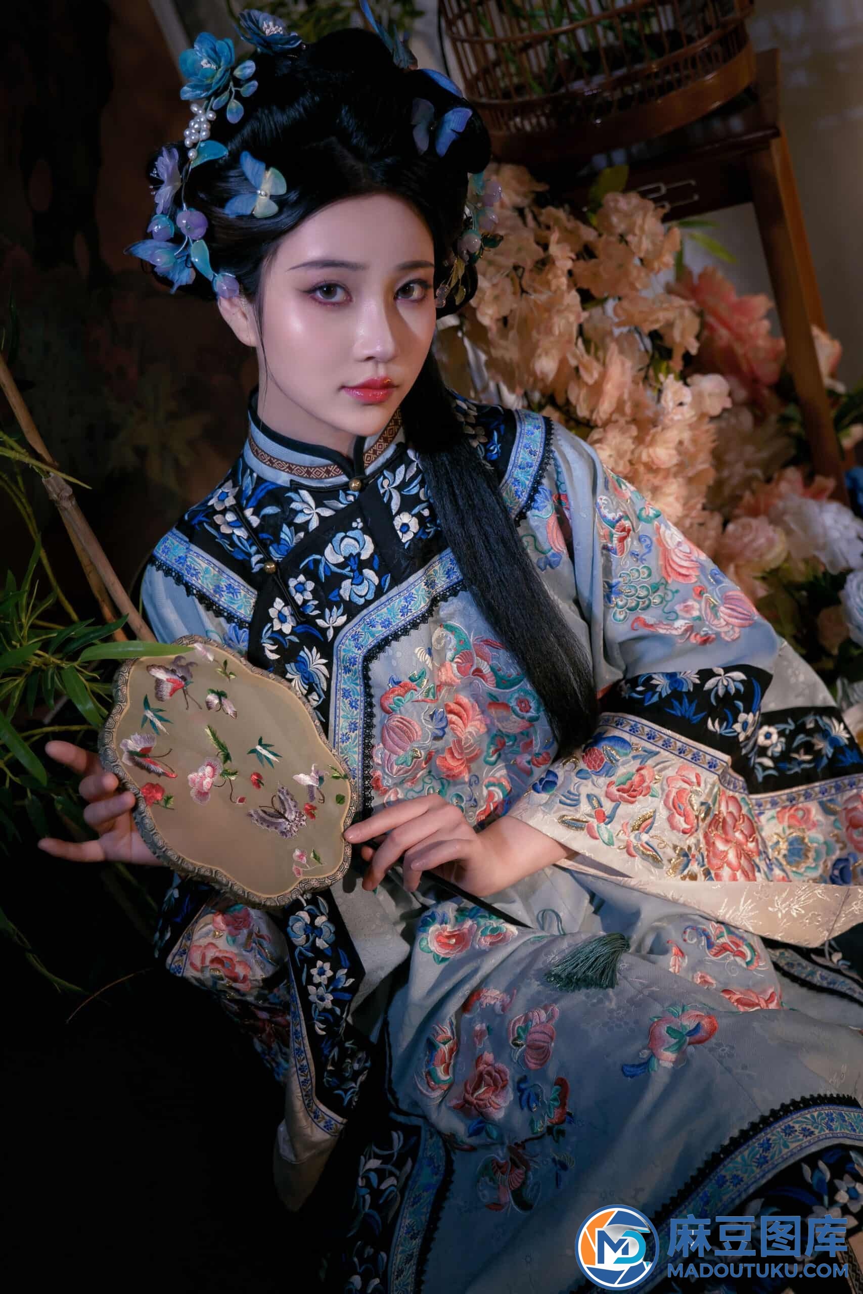 年年《丝兰陵》