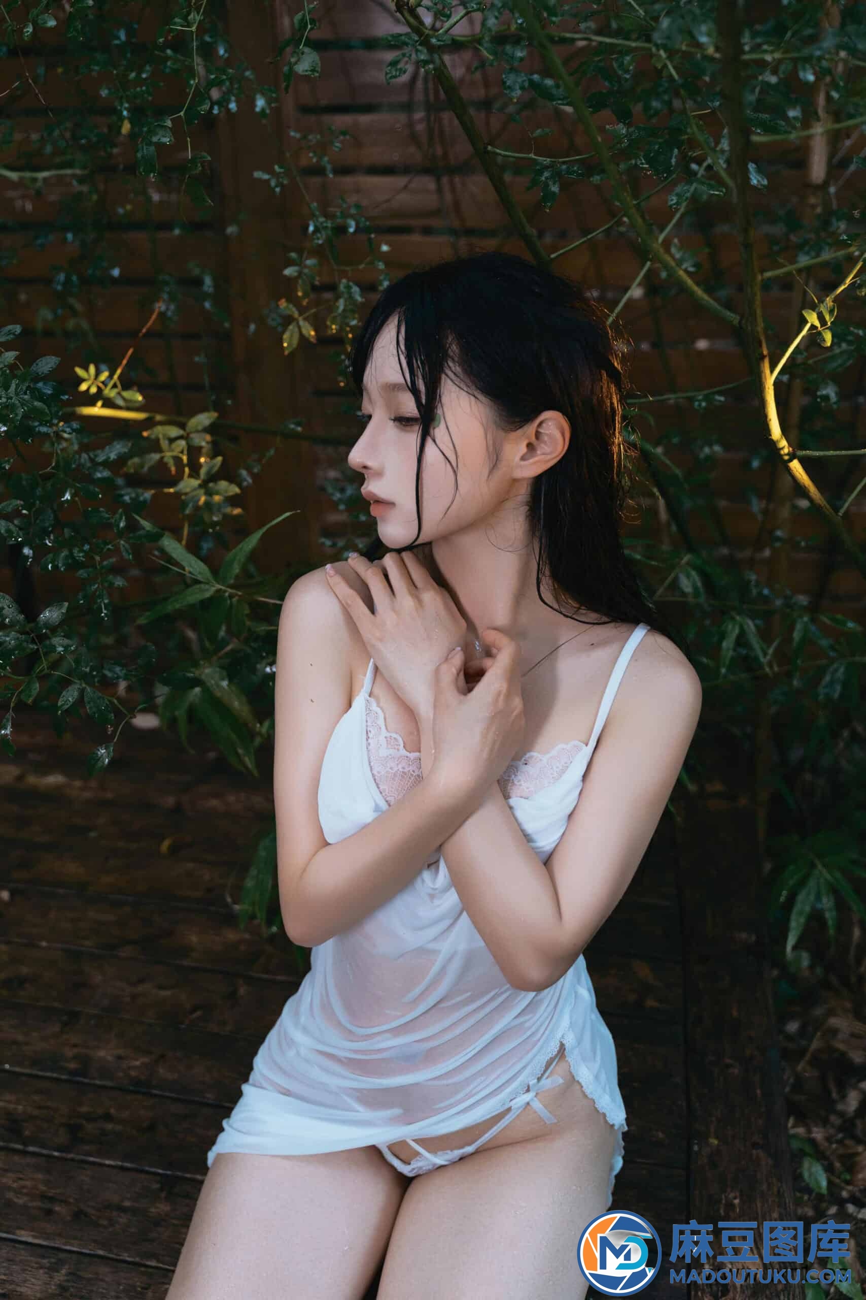 蠢沫沫《雨》