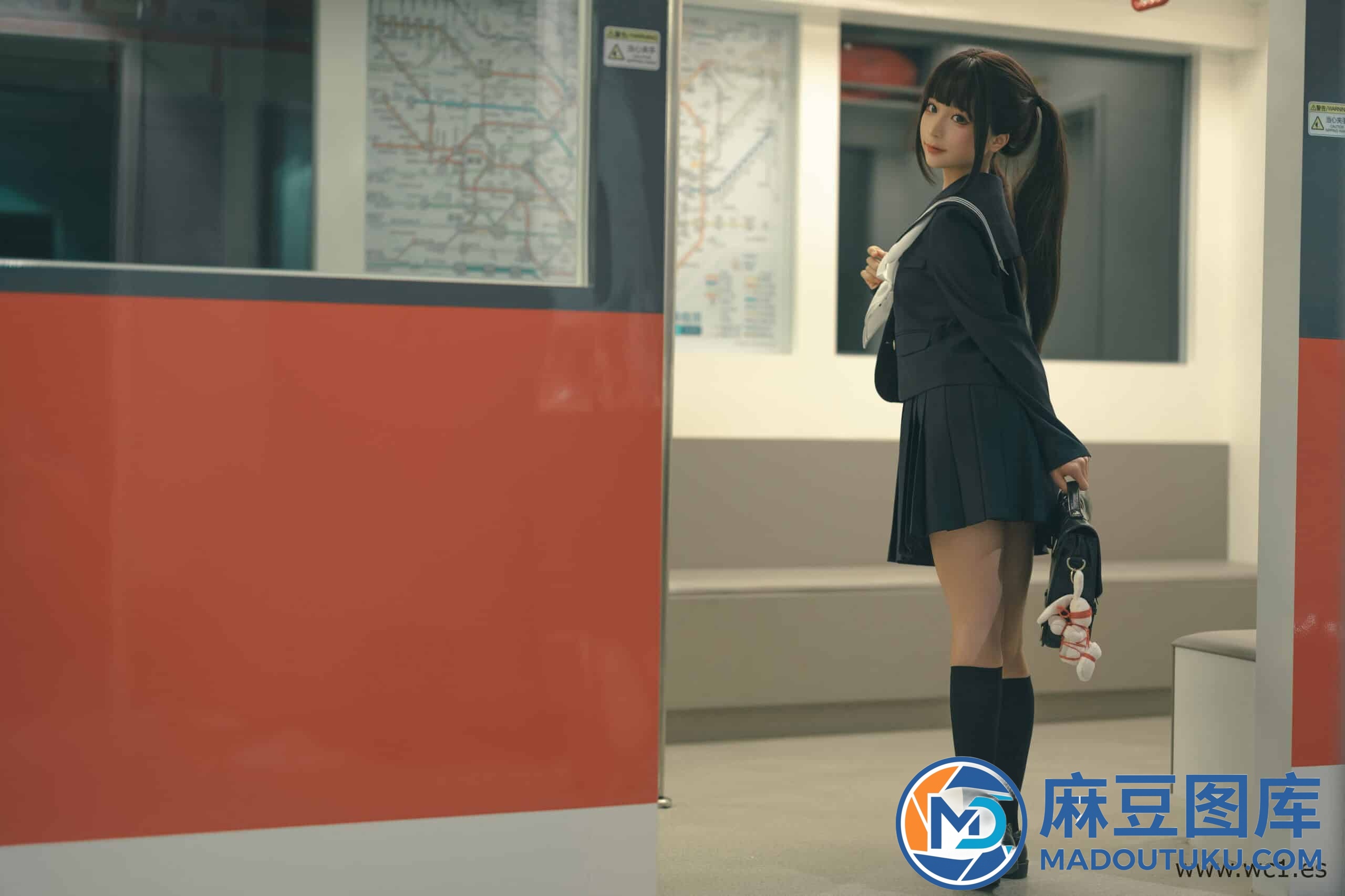 蠢沫沫《任务》 - 第 2 张