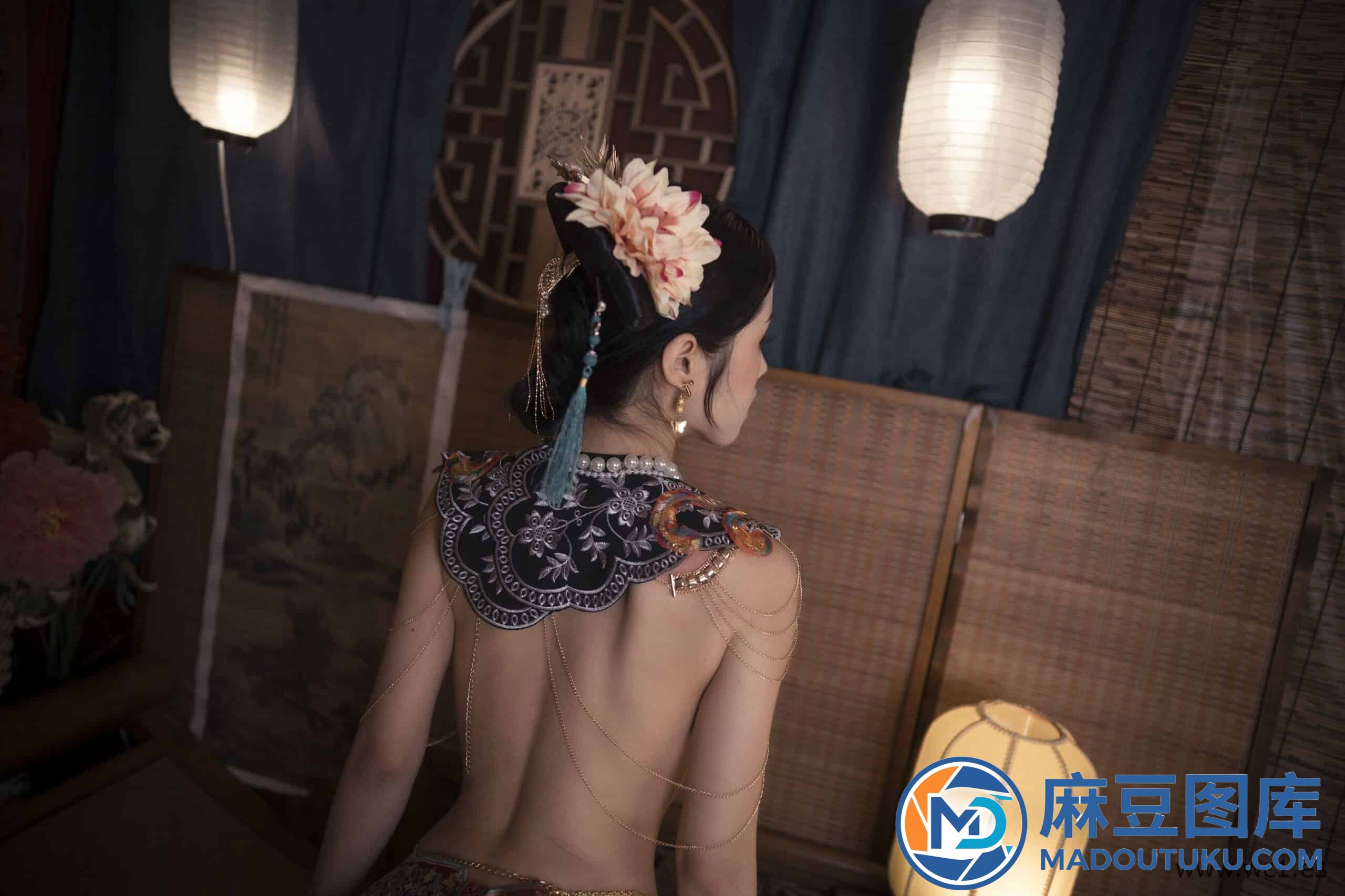 钛合金TiTi《满清服装》 - 第 1 张