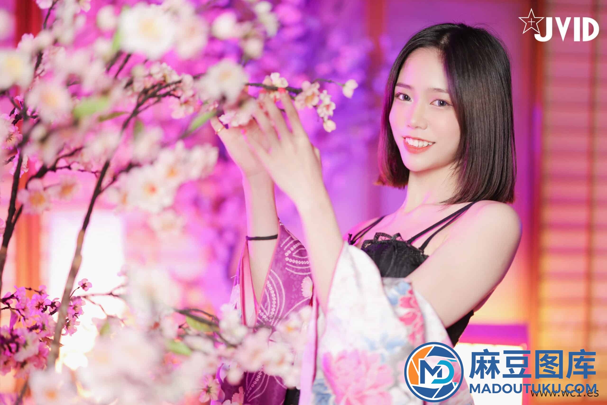 【JVID】柔柔《自摸高潮升天》 - 第 8 张