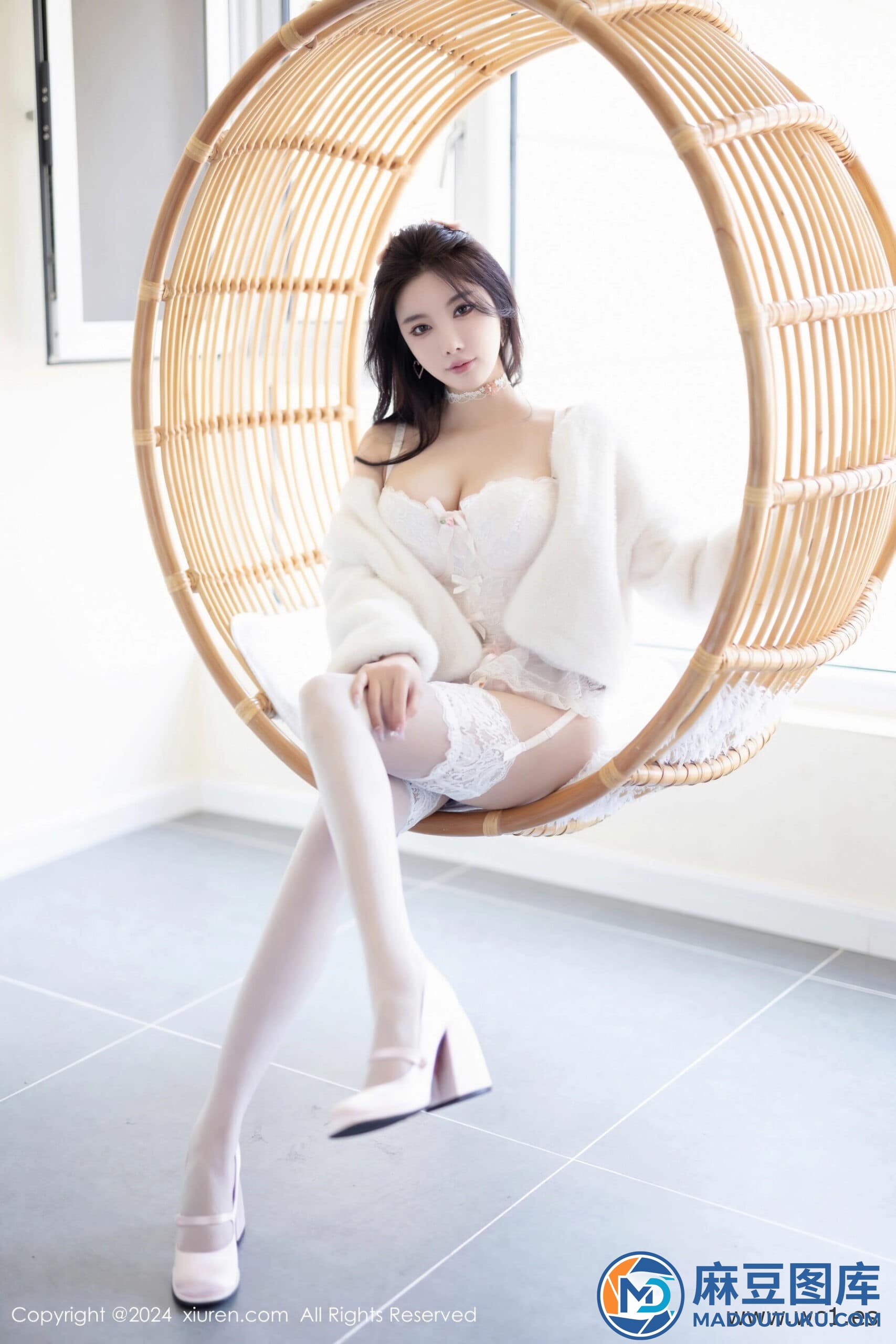 【秀人网】杨晨晨Yome（08570）