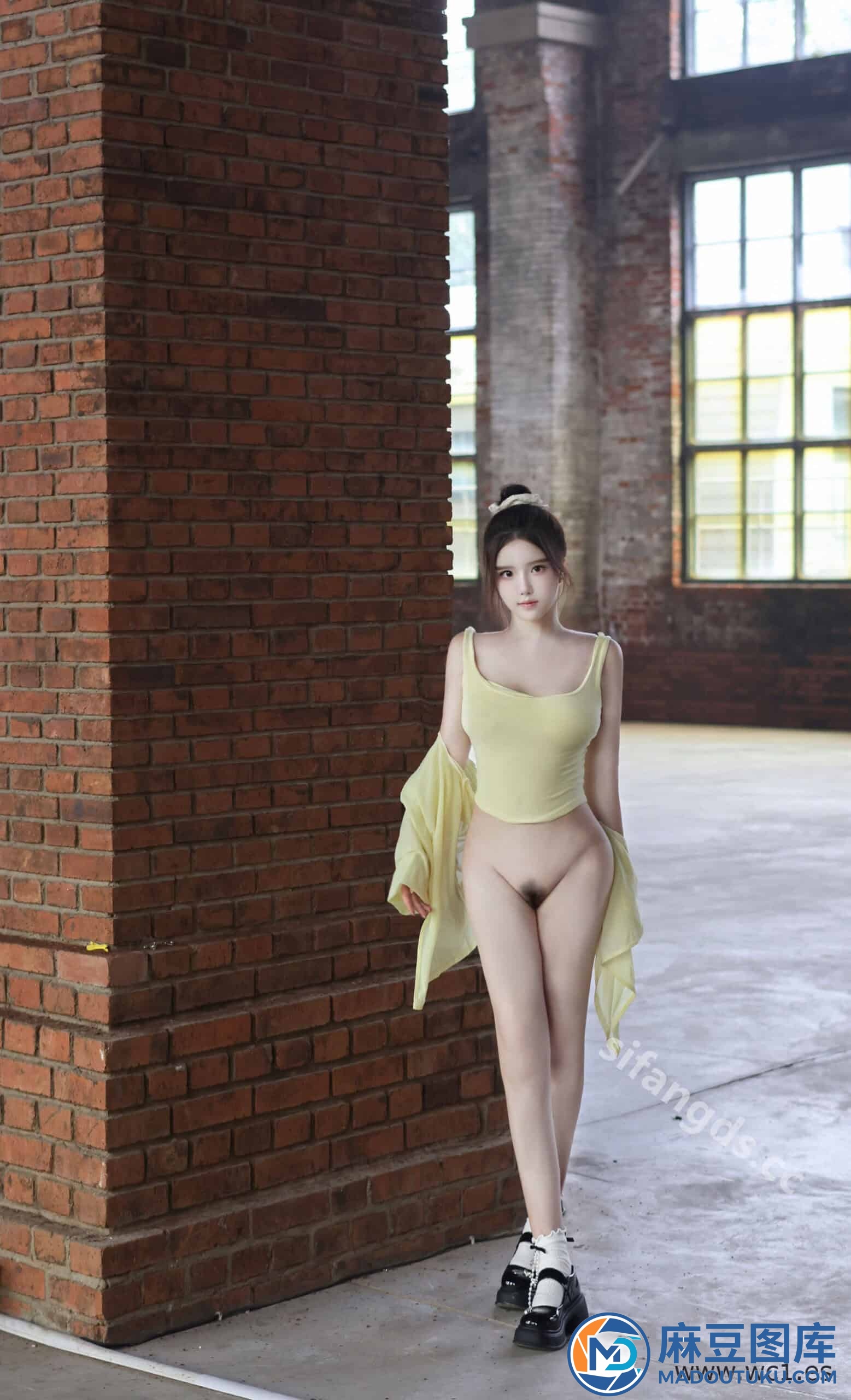 【私购流出】小薯条nienie《私购流出》（9024）