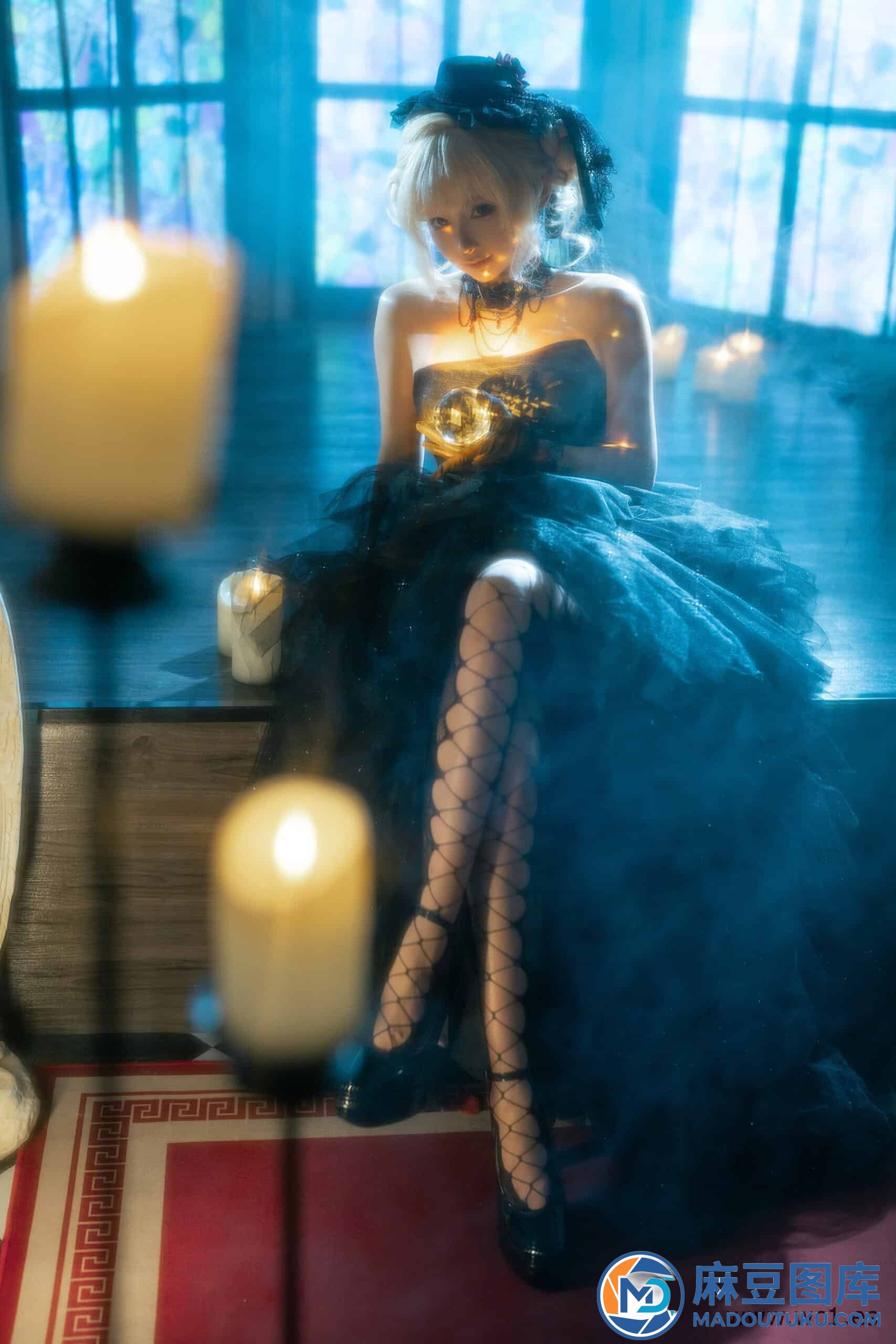 蠢沫沫《黑婚纱》