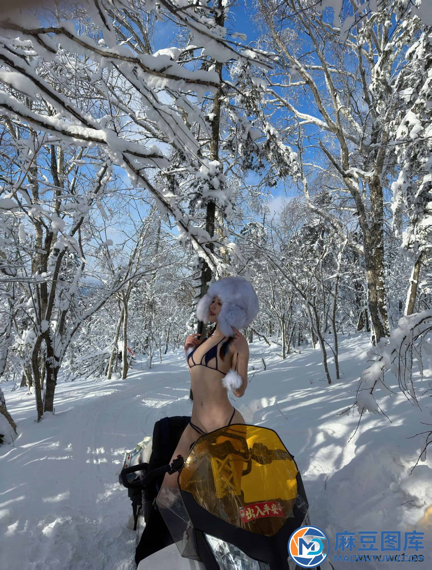 【国模套图】就是阿朱啊《雪国精灵》