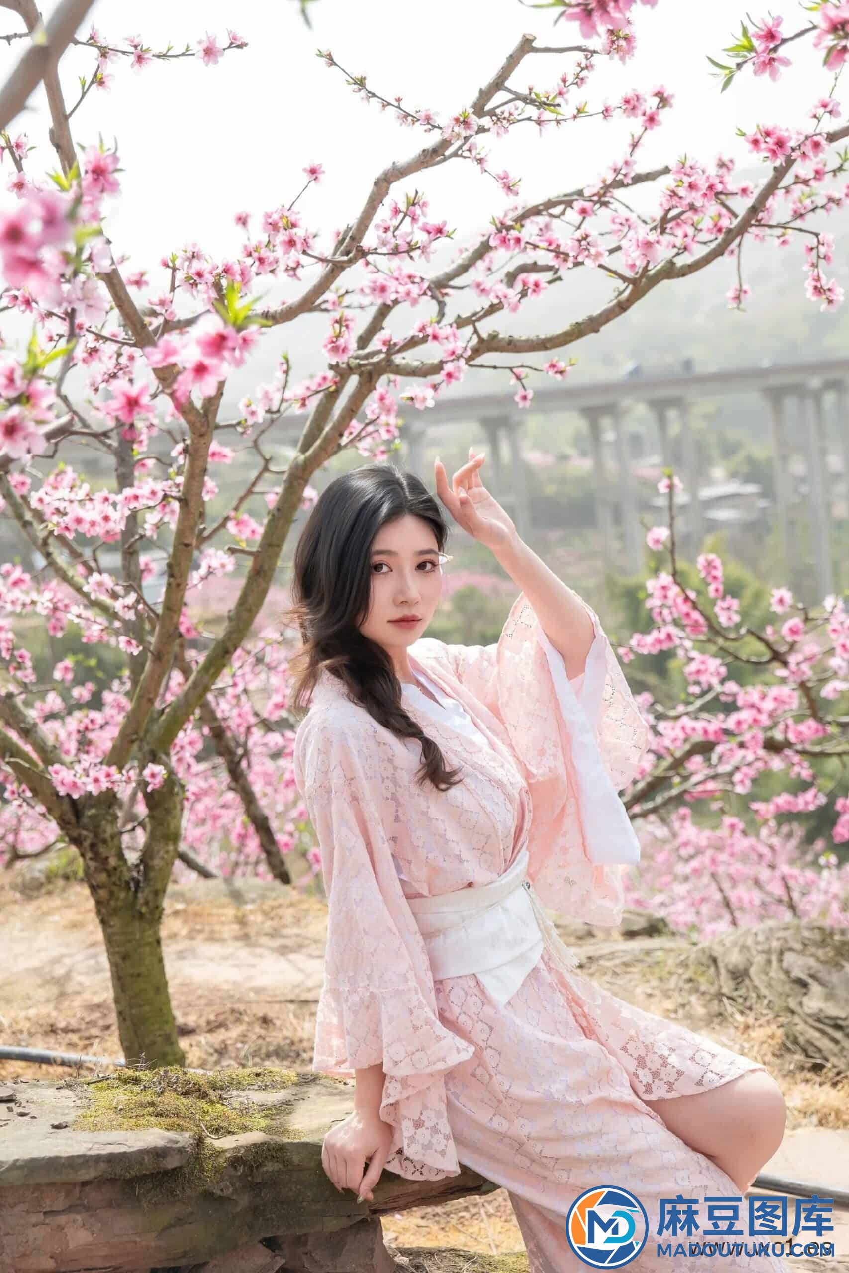 【国模套图】漫花 - 第 5 张