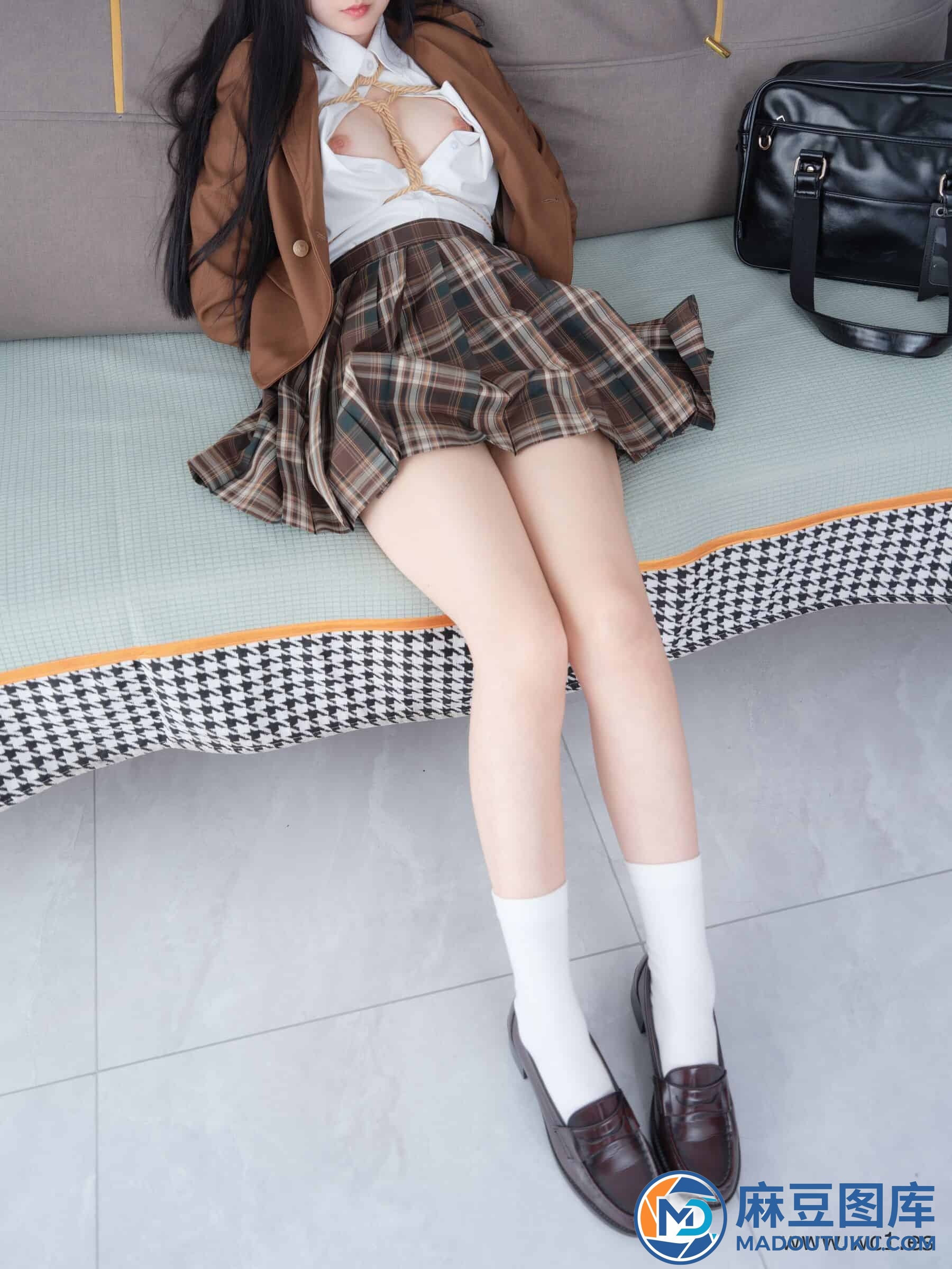 【紧急企划】小恩《捆绑》 - 第 1 张
