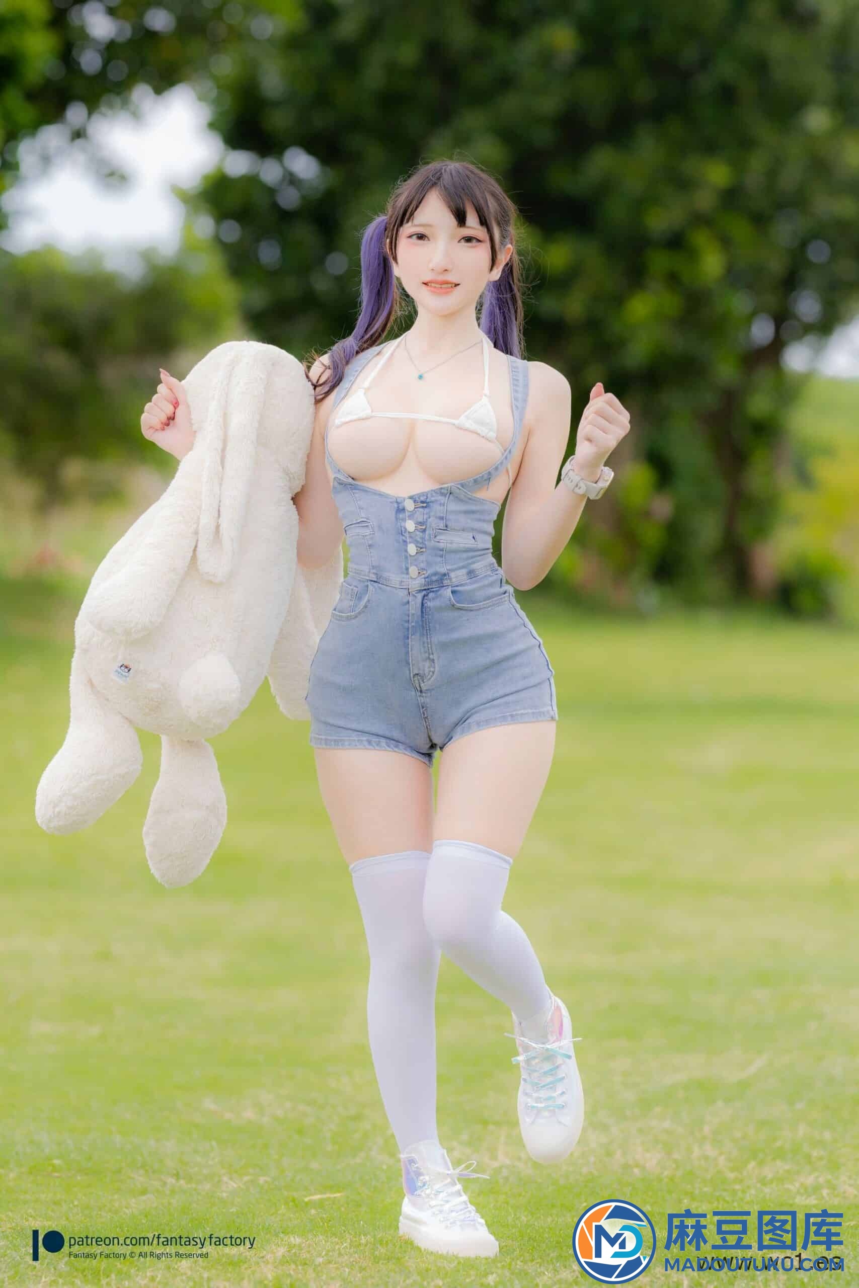 小丁Ding《Bib short》 - 第 2 张