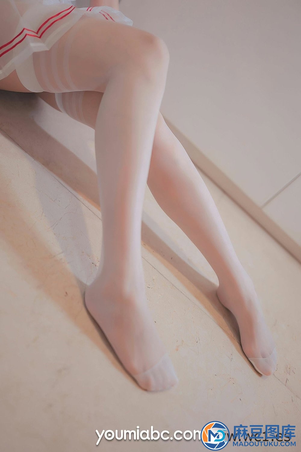 【尤蜜荟】抖娘·利世《你的草莓妹妹》 - 第 2 张