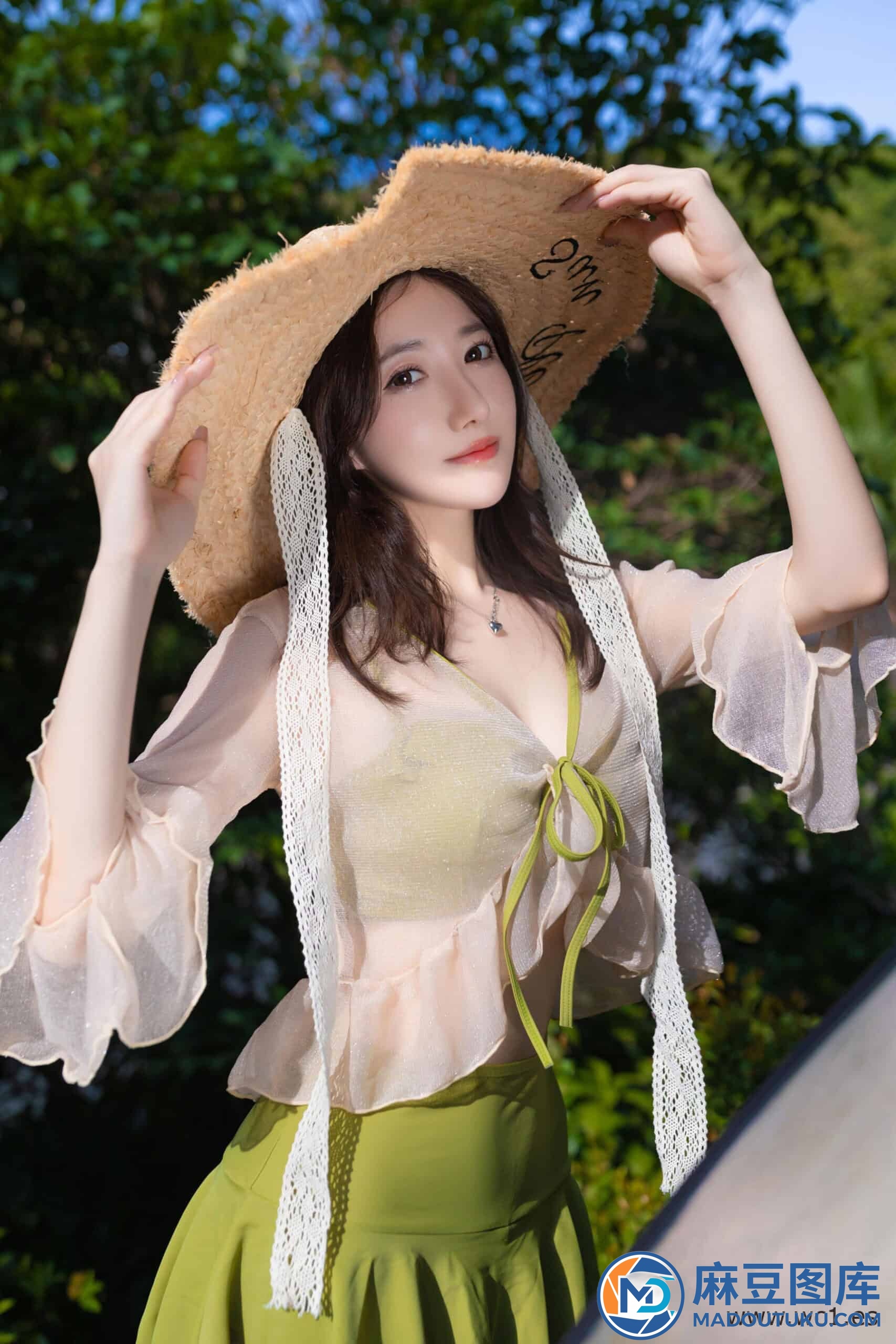 【私购流出】鱼子酱Fish《山青涩》