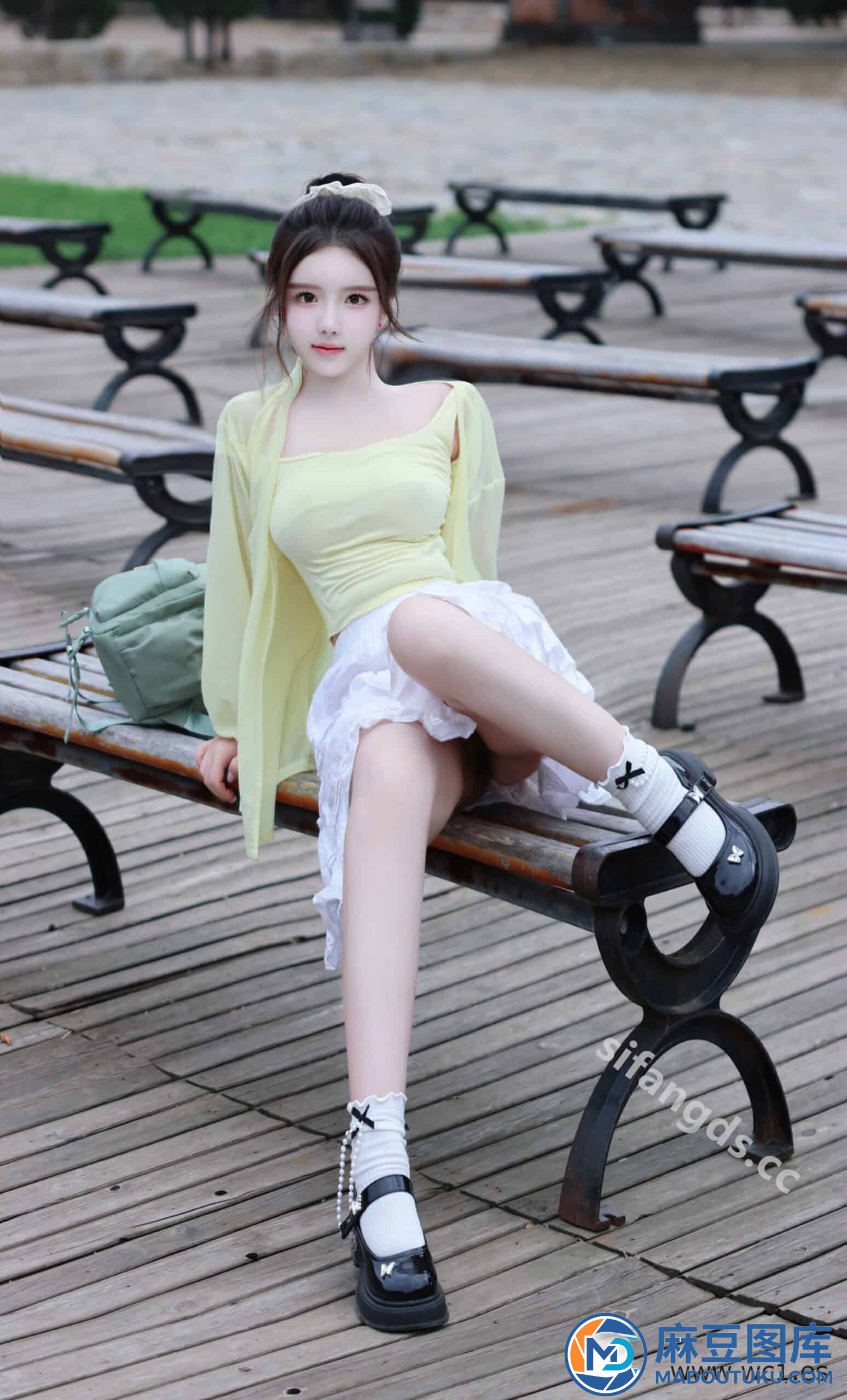 【私购流出】小薯条nienie《私购流出》（9024）
