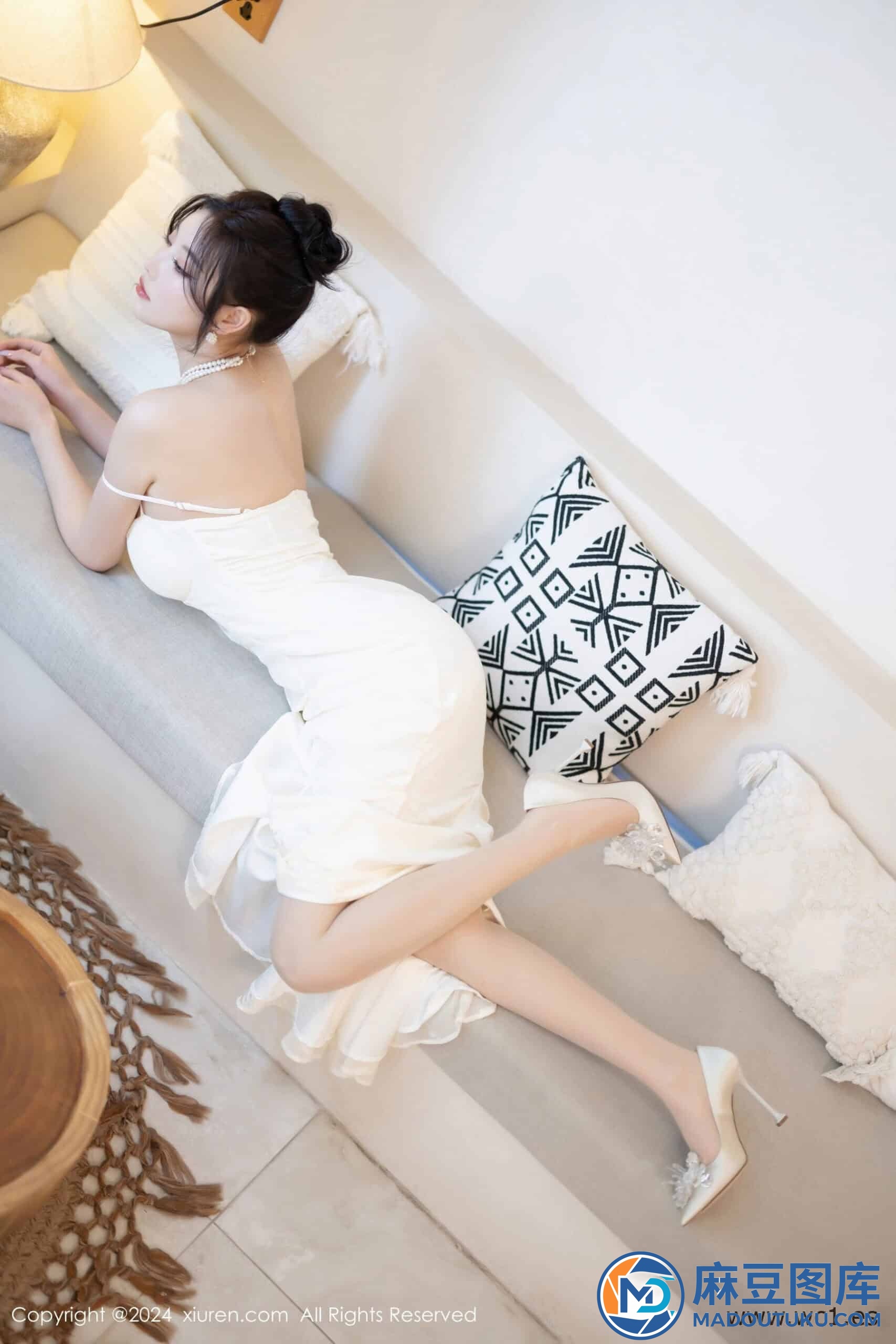 【秀人网】杨晨晨Yome（08538）