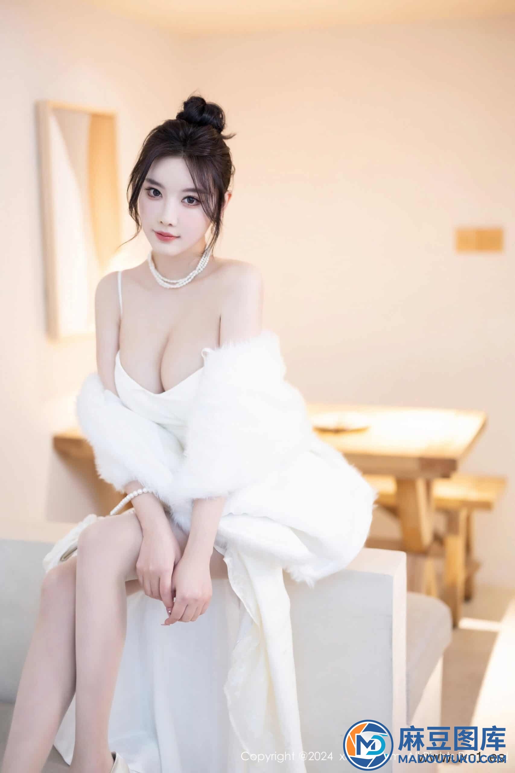 【秀人网】杨晨晨Yome（08538）