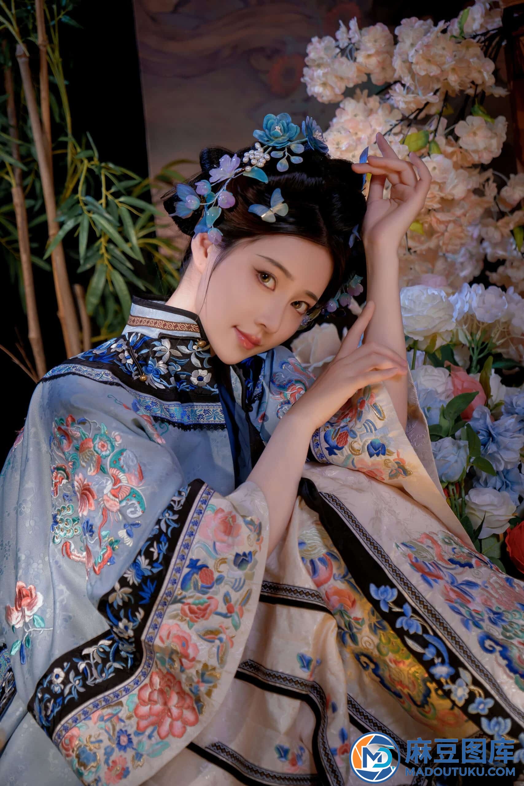 年年《丝兰陵》