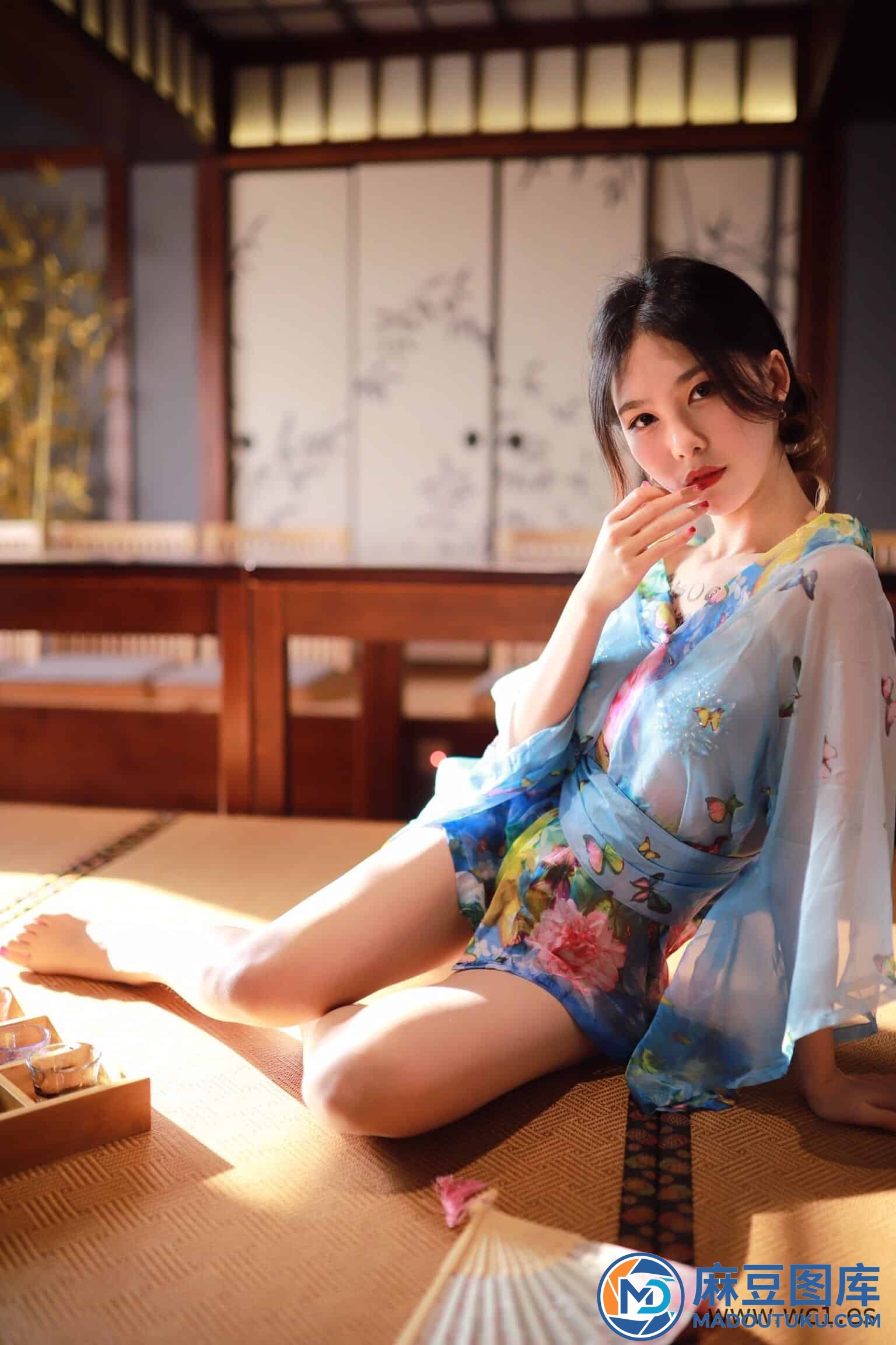 抖娘·利世《水蓝和服》 - 第 1 张