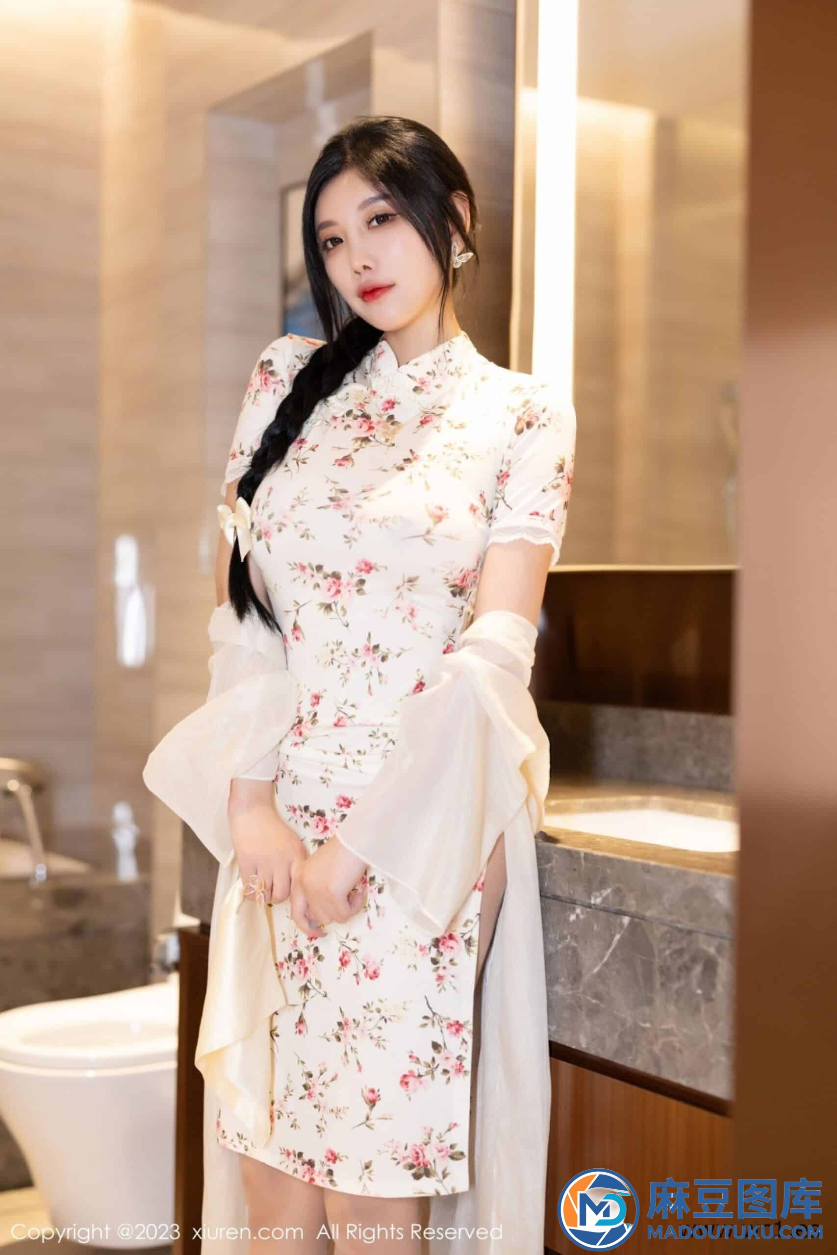 【秀人网】杨晨晨Yome（07363）